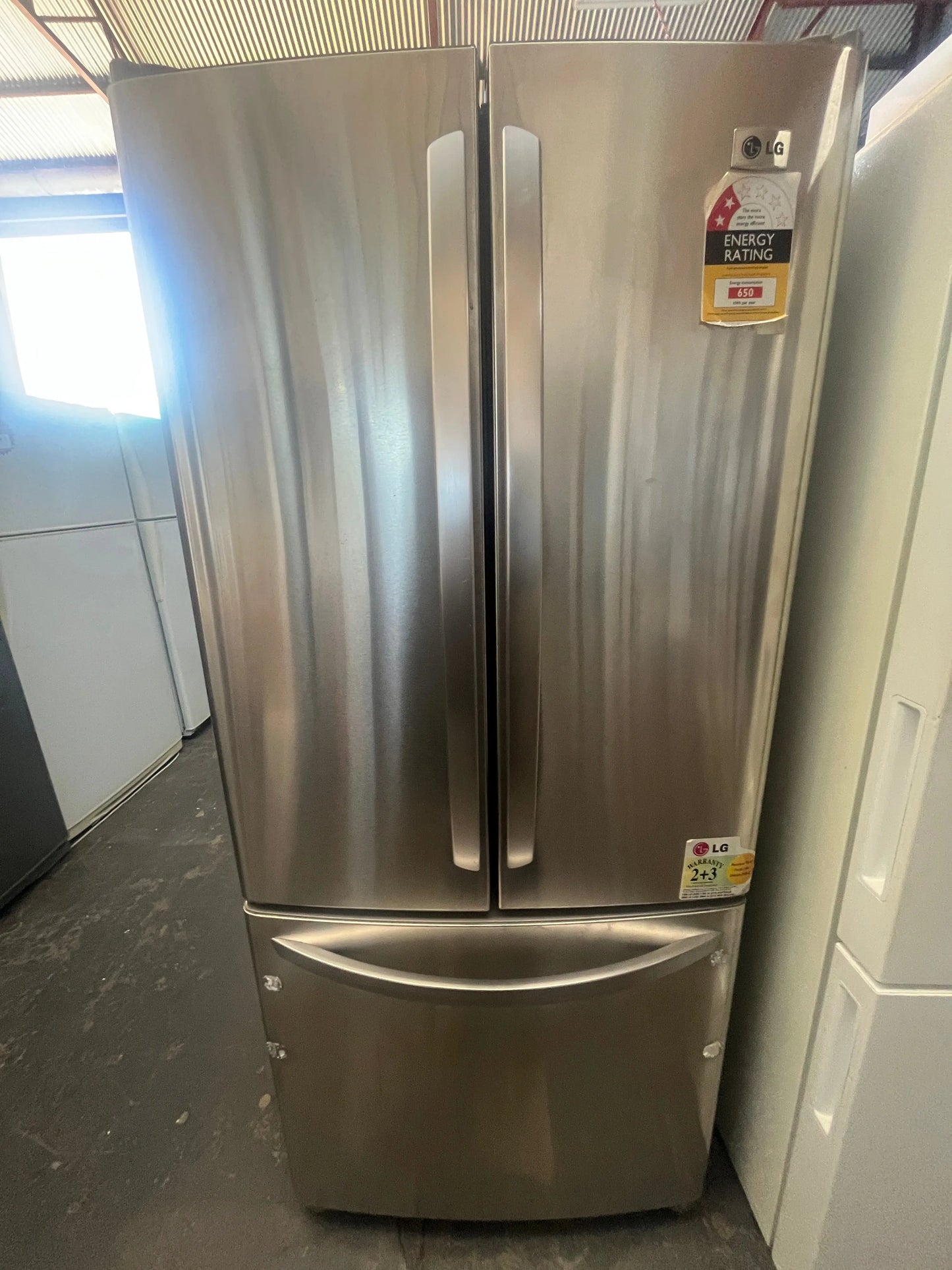 Lg 591L Fridge Freezer | ADELAIDE