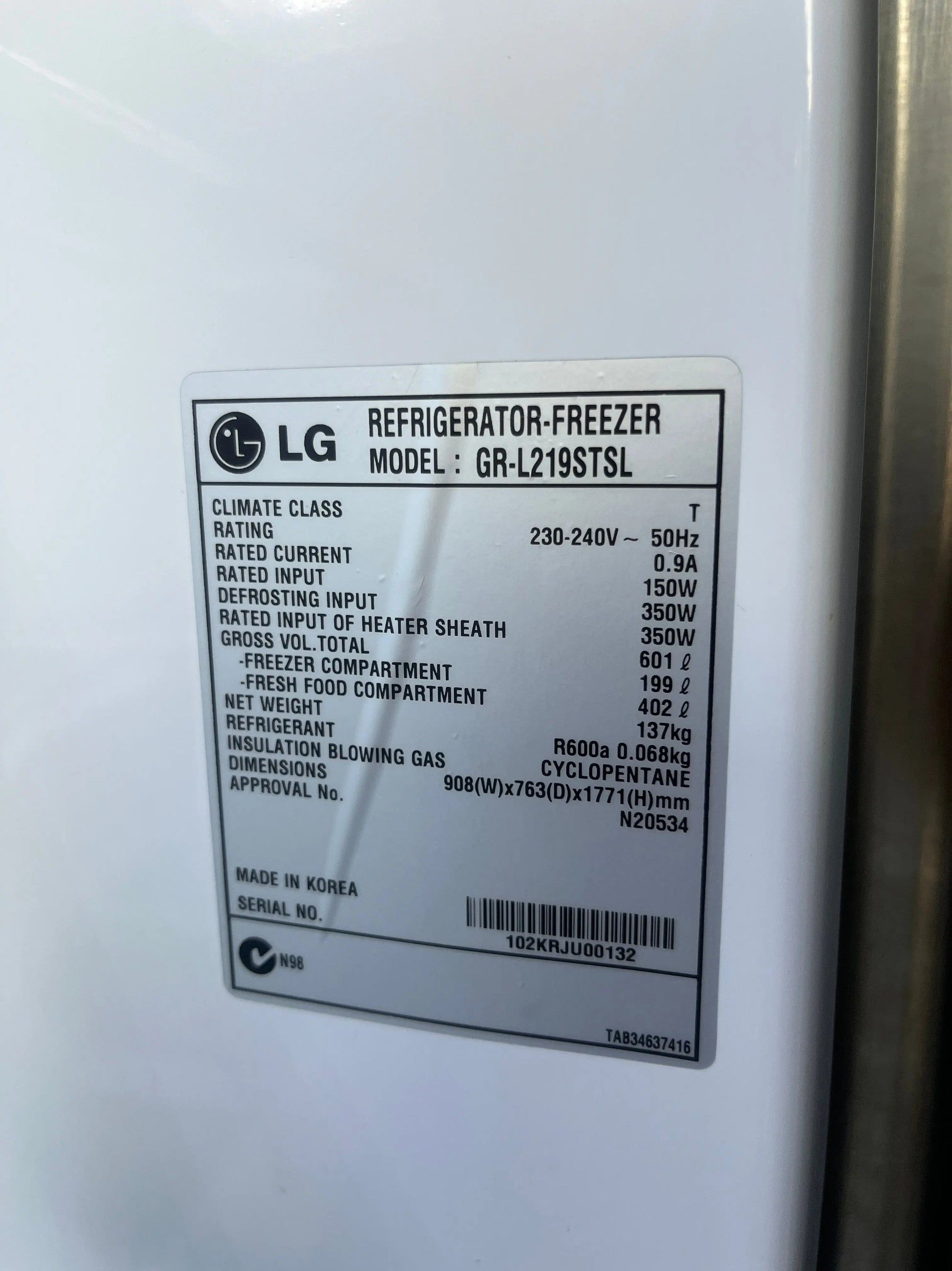 Lg REFRIGERATOR-FREEZER
MODEL : GR-L219STSL 601L | ADELAIDE