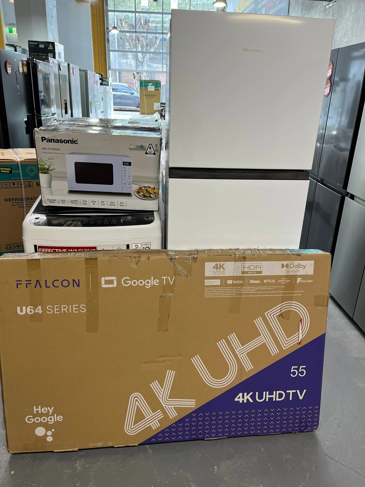 Lucky’s Combo deal fridge washer Tv and microwave | ALEXANDRIA