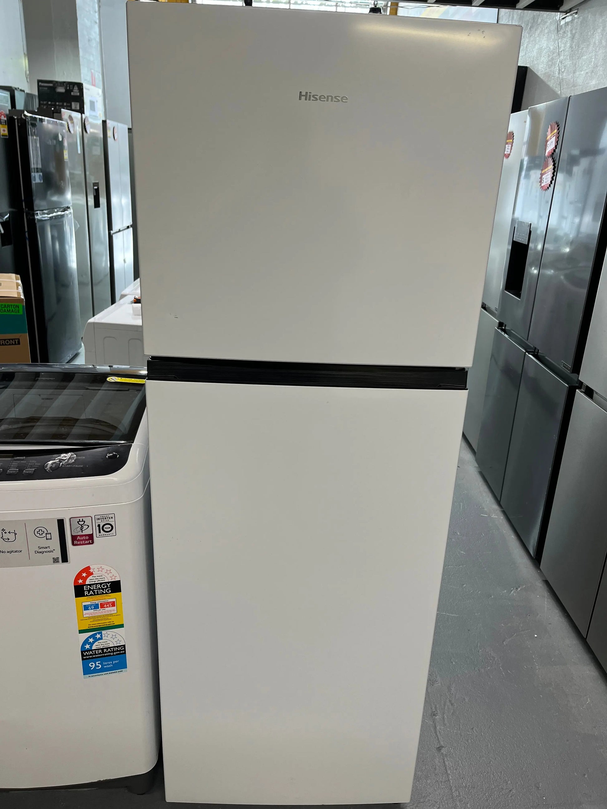 Lucky’s Combo deal fridge washer Tv and microwave | ALEXANDRIA