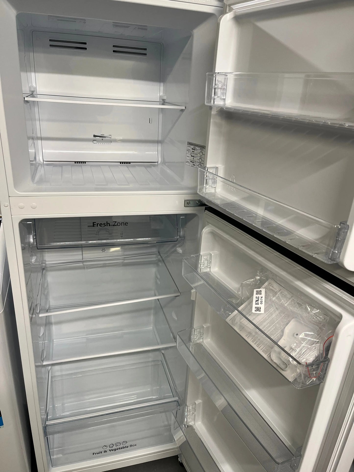 Lucky’s Combo deal fridge washer Tv and microwave | ALEXANDRIA