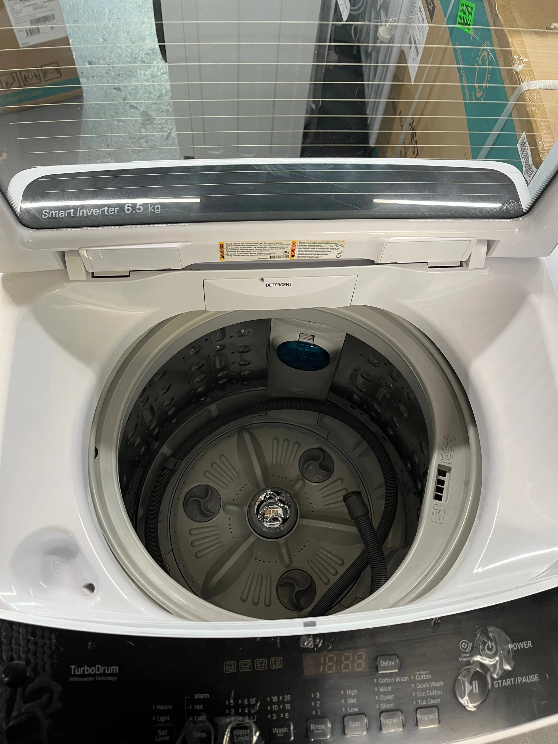 Lucky’s Combo deal fridge washer Tv and microwave | ALEXANDRIA