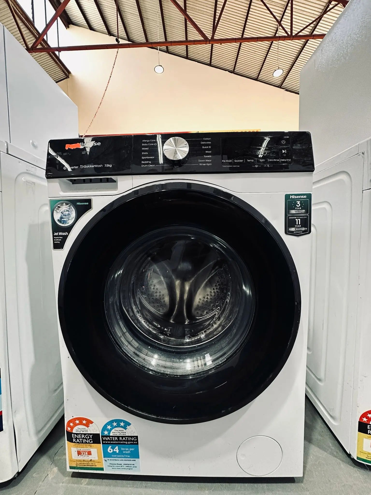 Near New Hisense 7.5kg Front Load Washing Machine | ADELAIDE