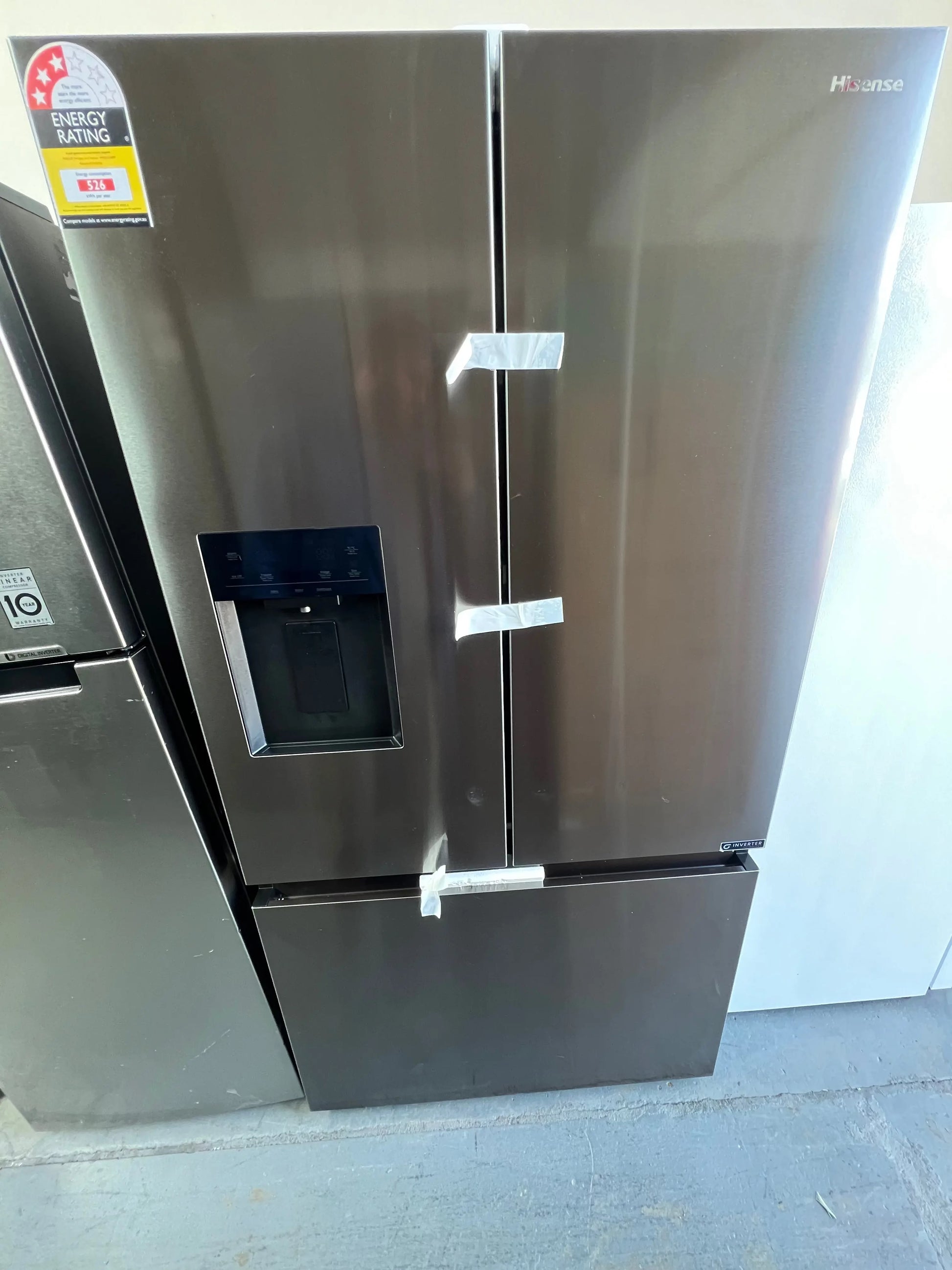 Near New condition Hisense 634 Litres Fridge Freezer | ADELAIDE