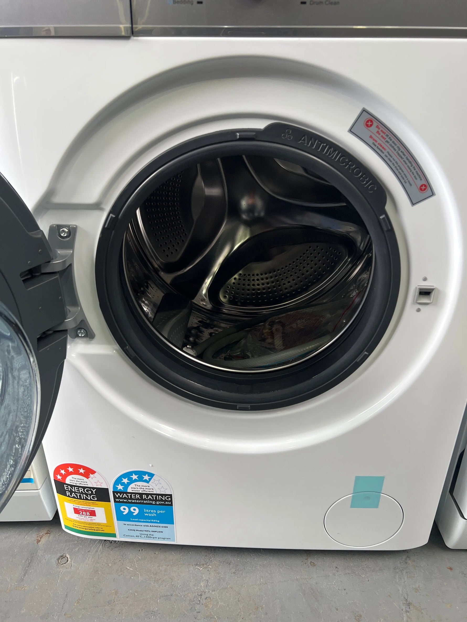Near new CHIQ 10kgs front loader washing machine | ADELAIDE