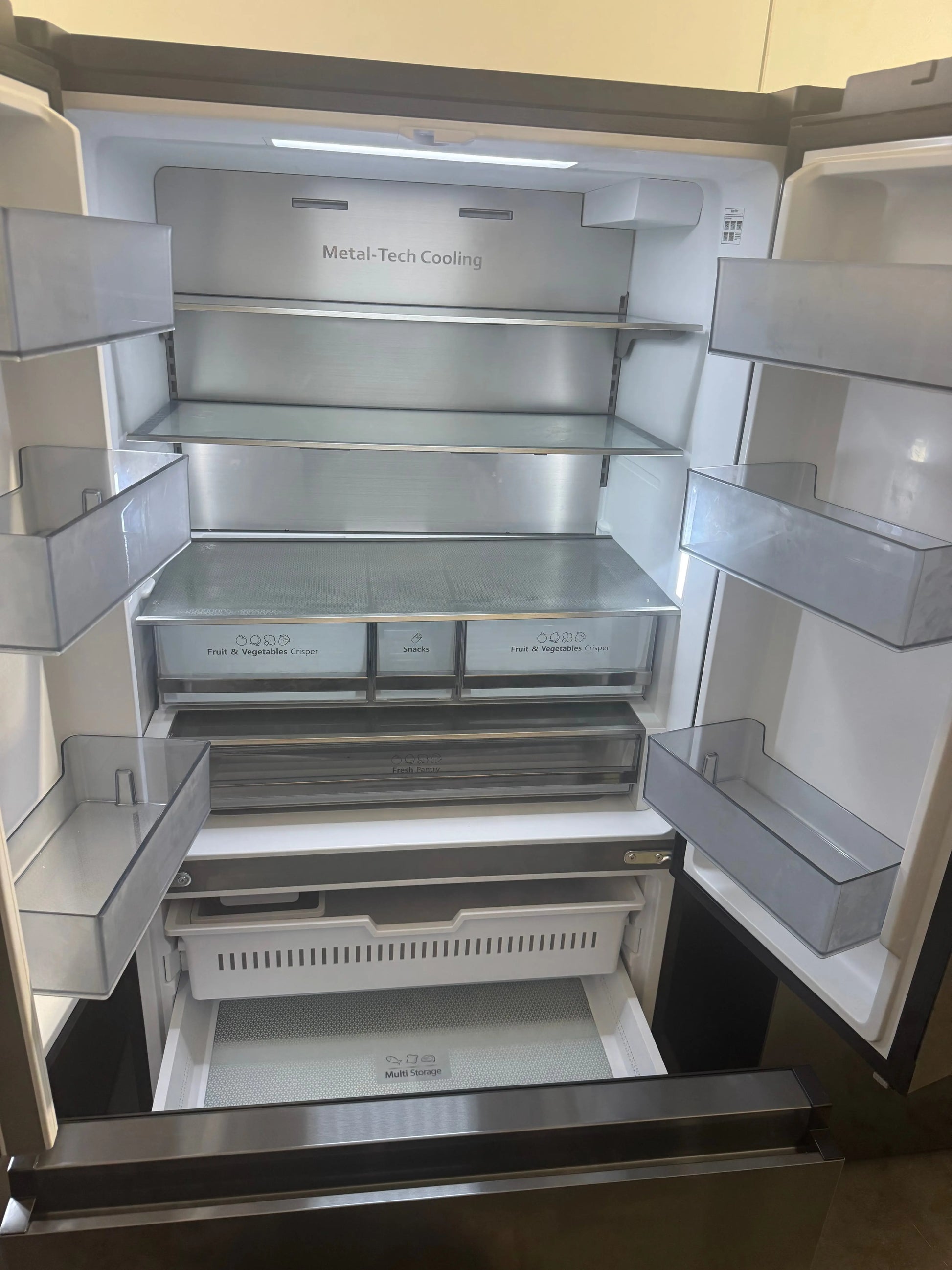 Near new Condition 634 Litres Fridge Freezer | PERTH