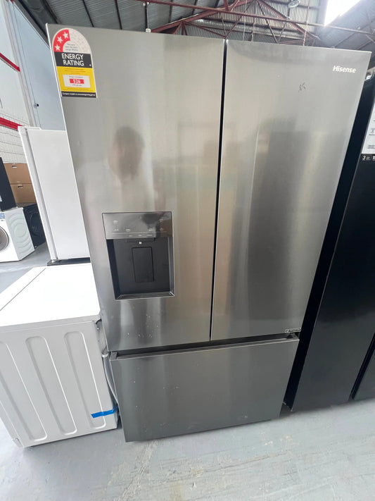 Near new Condition Hisense 634 Litres Fridge Freezer | ADELAIDE