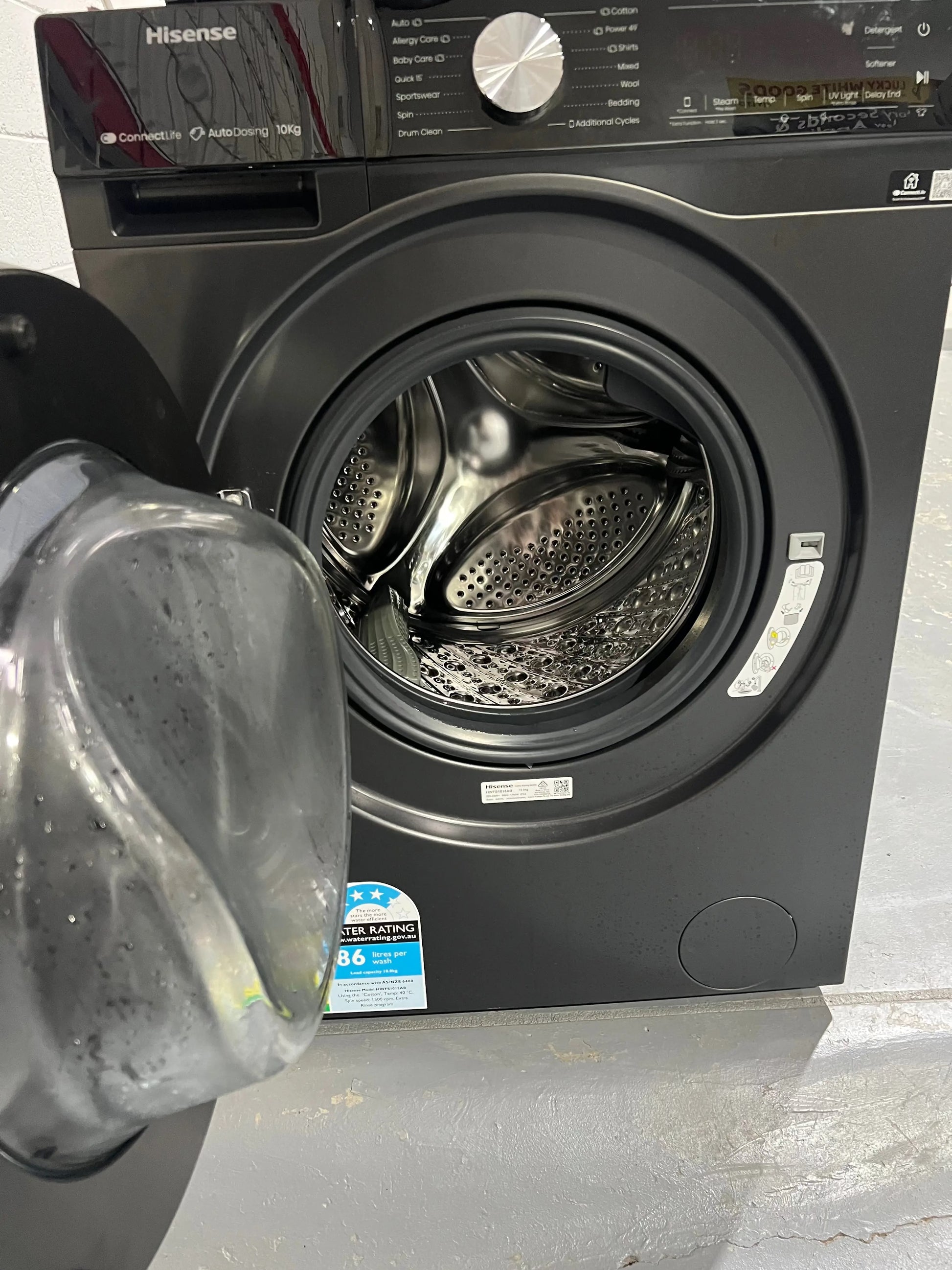 Near new Hisense 10 Kgs Washing Machine | ADELAIDE