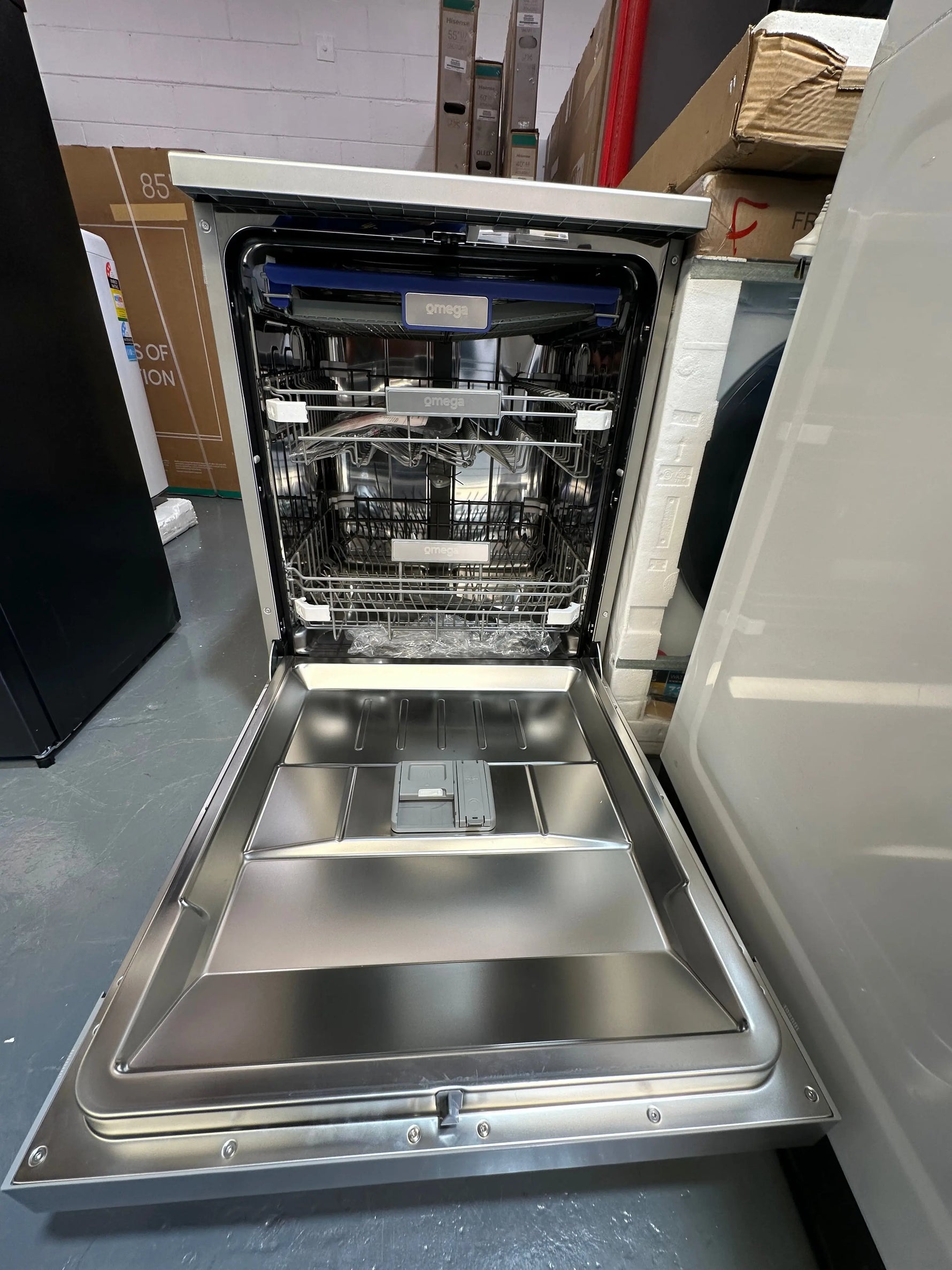 Omega 60cm Freestanding Dishwasher - Stainless Steel
Model ODWF6015X | SYDNEY