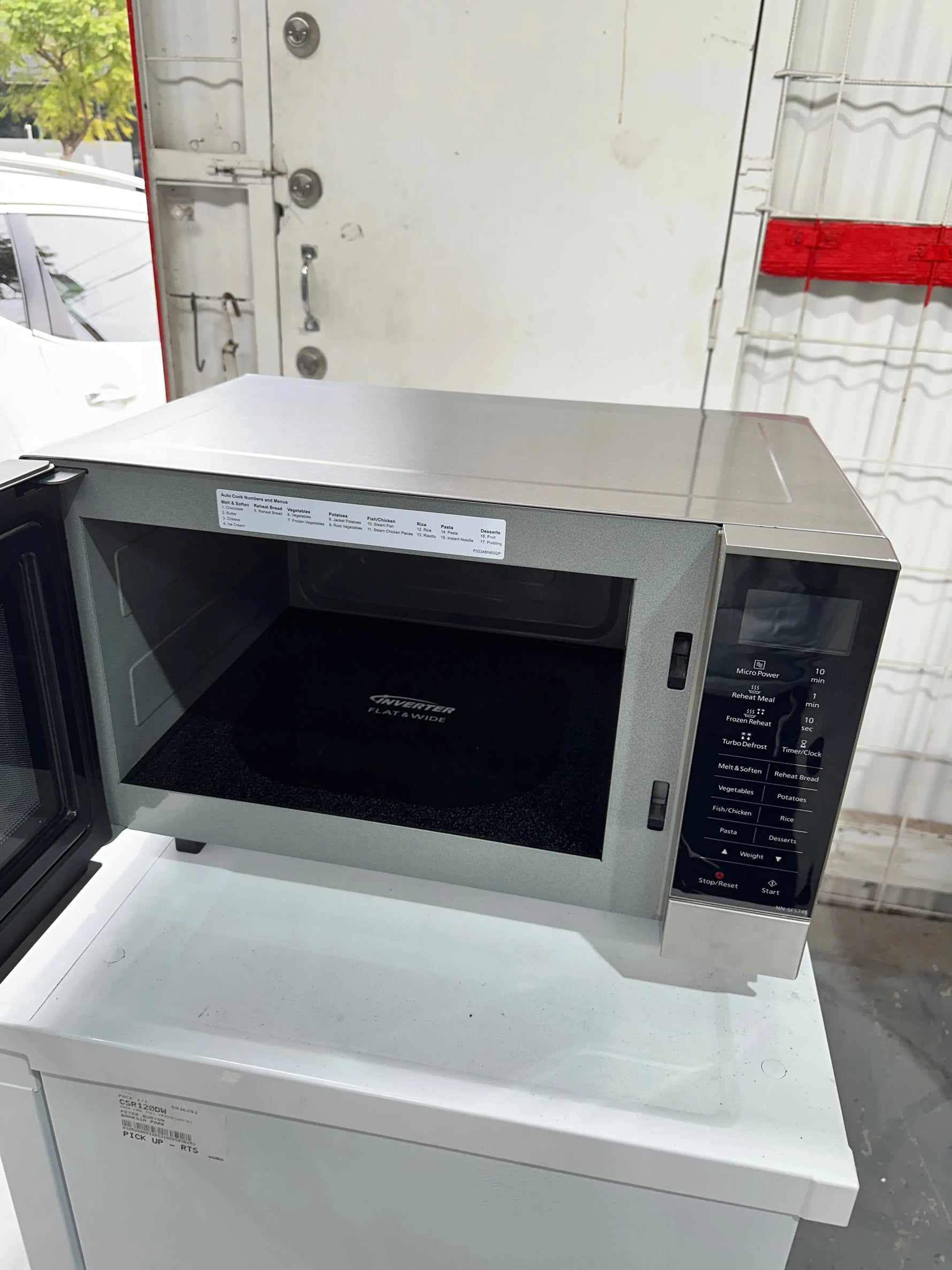 Panasonic 32 litres microwave | Lucky white goods