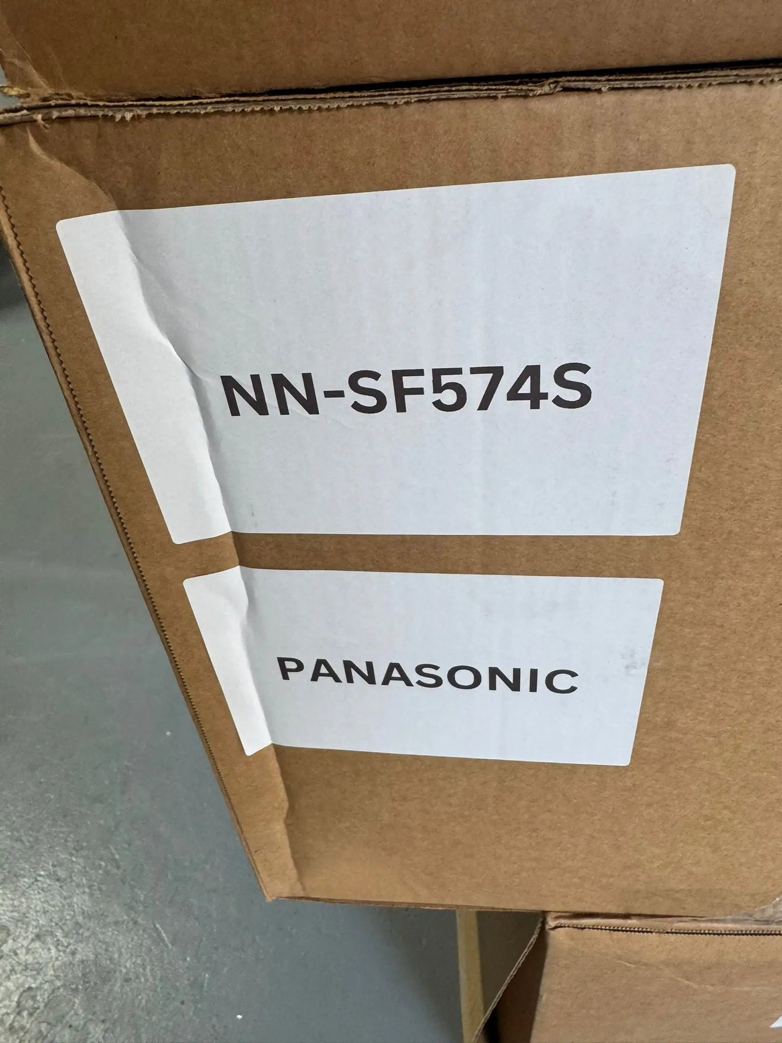 Panasonic NN‑SF574S 27L Inverter Flatbed Microwave Oven | PERTH
