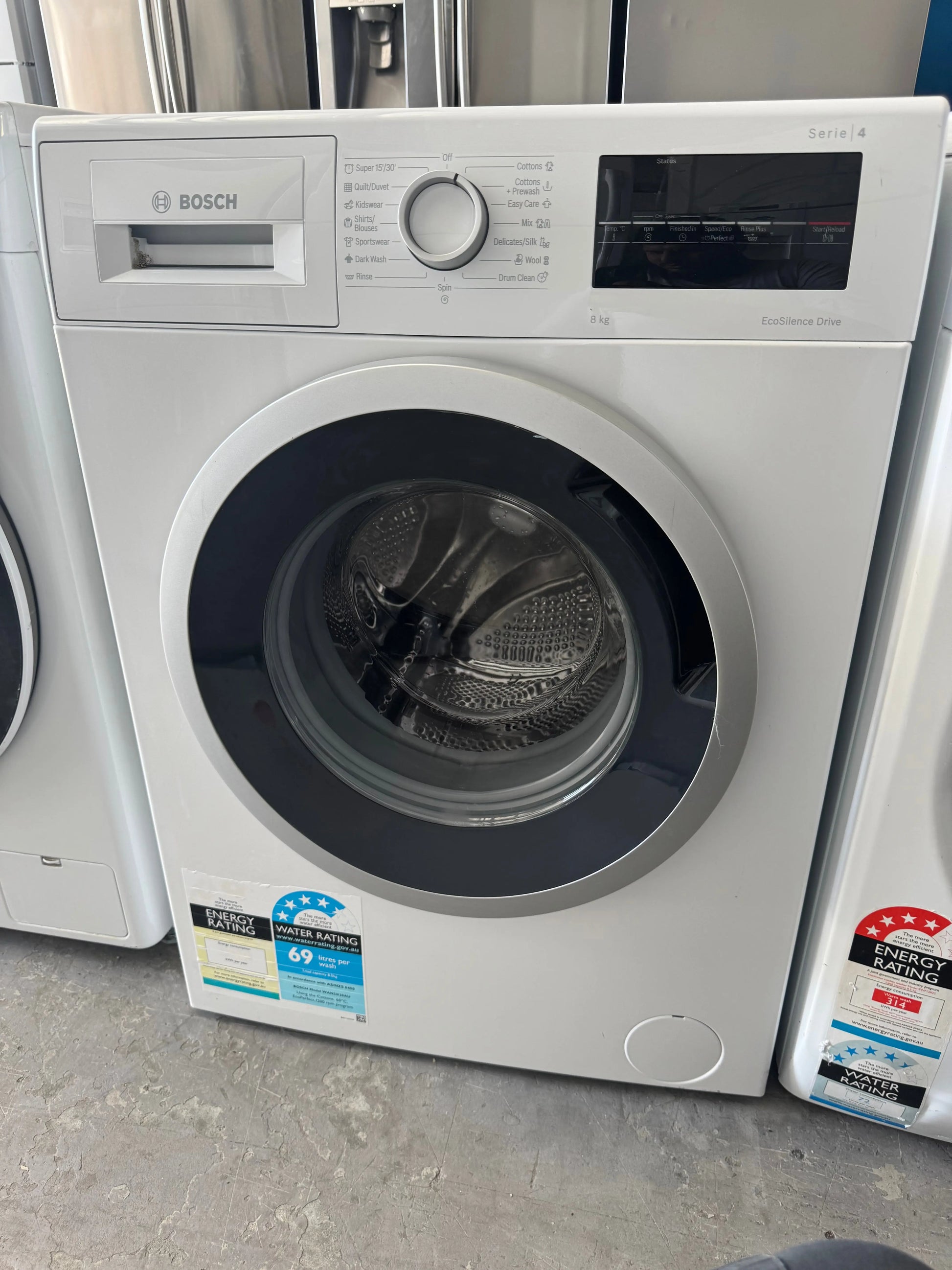 Refurbished Bosch 8 Kgs washing machine | PERTH