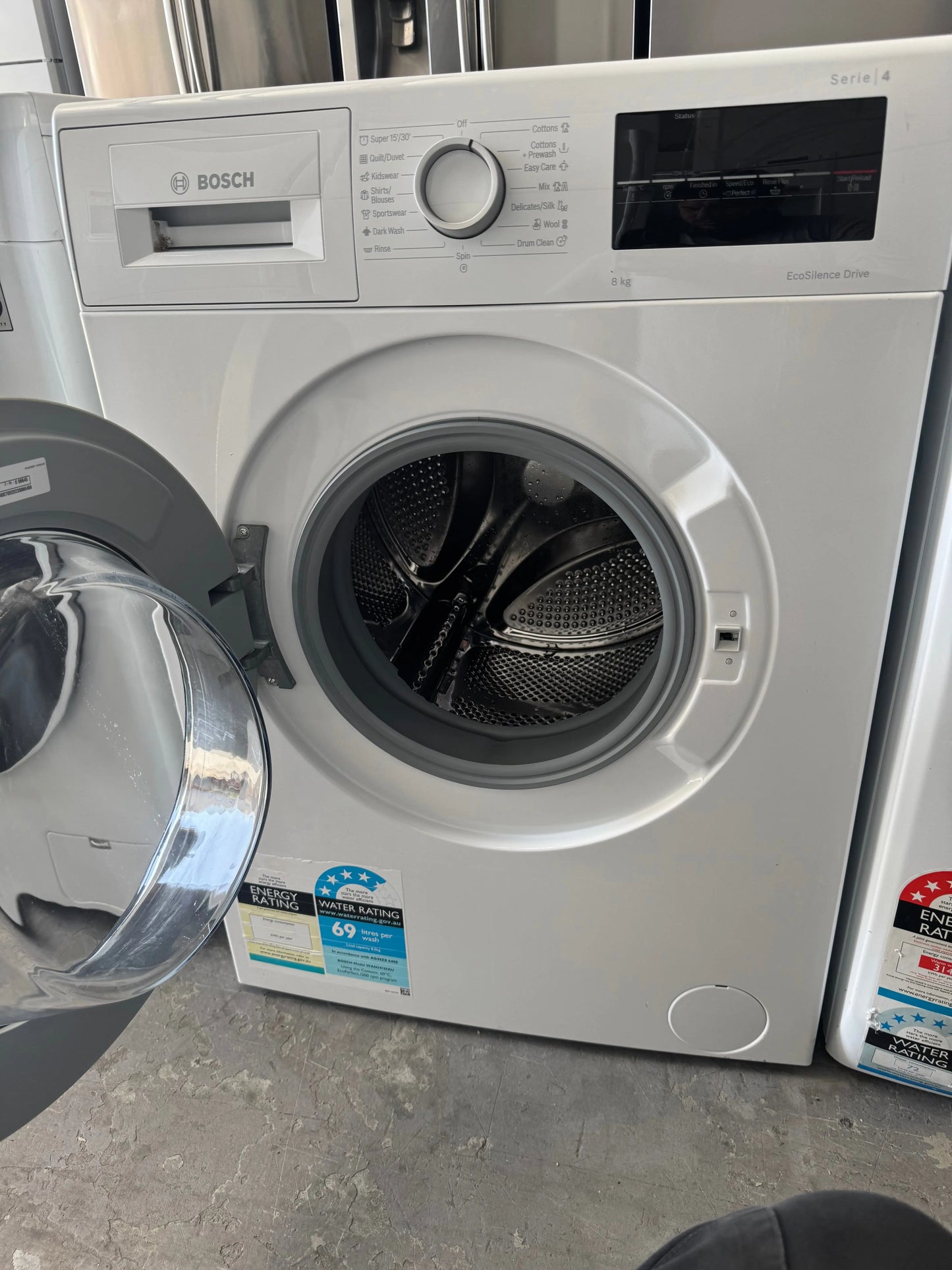 Refurbished Bosch 8 Kgs washing machine | PERTH