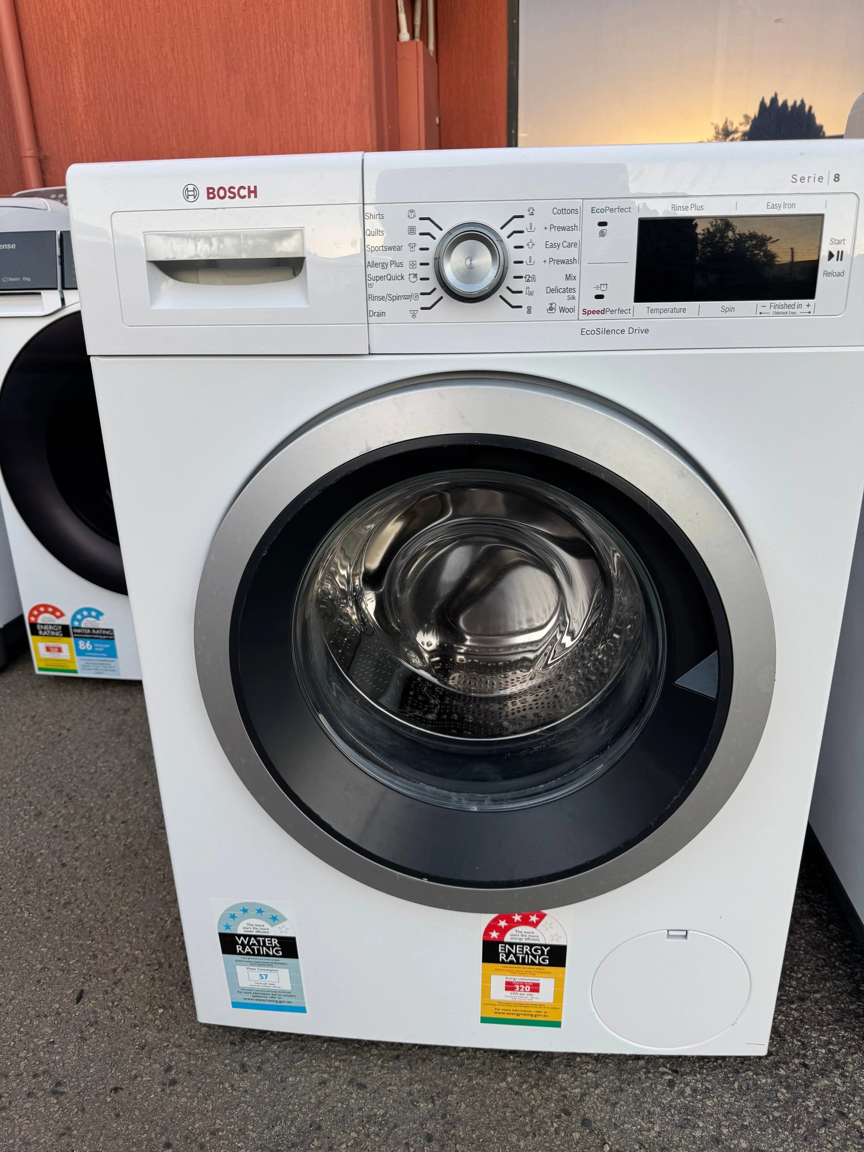 Refurbished Bosch series 8 8kg washing machine | PERTH