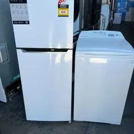 Refurbished CHIQ 202 LITRES FRIDGE FREEZER AND FISHER AND PAYKEL 5.5KG WASHING MACHINE | ADELAIDE