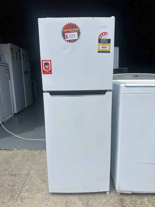 Refurbished CHIQ 202l Fridge Freezer & Fisher&Paykel 8 kg washer Combo | BRISBANE