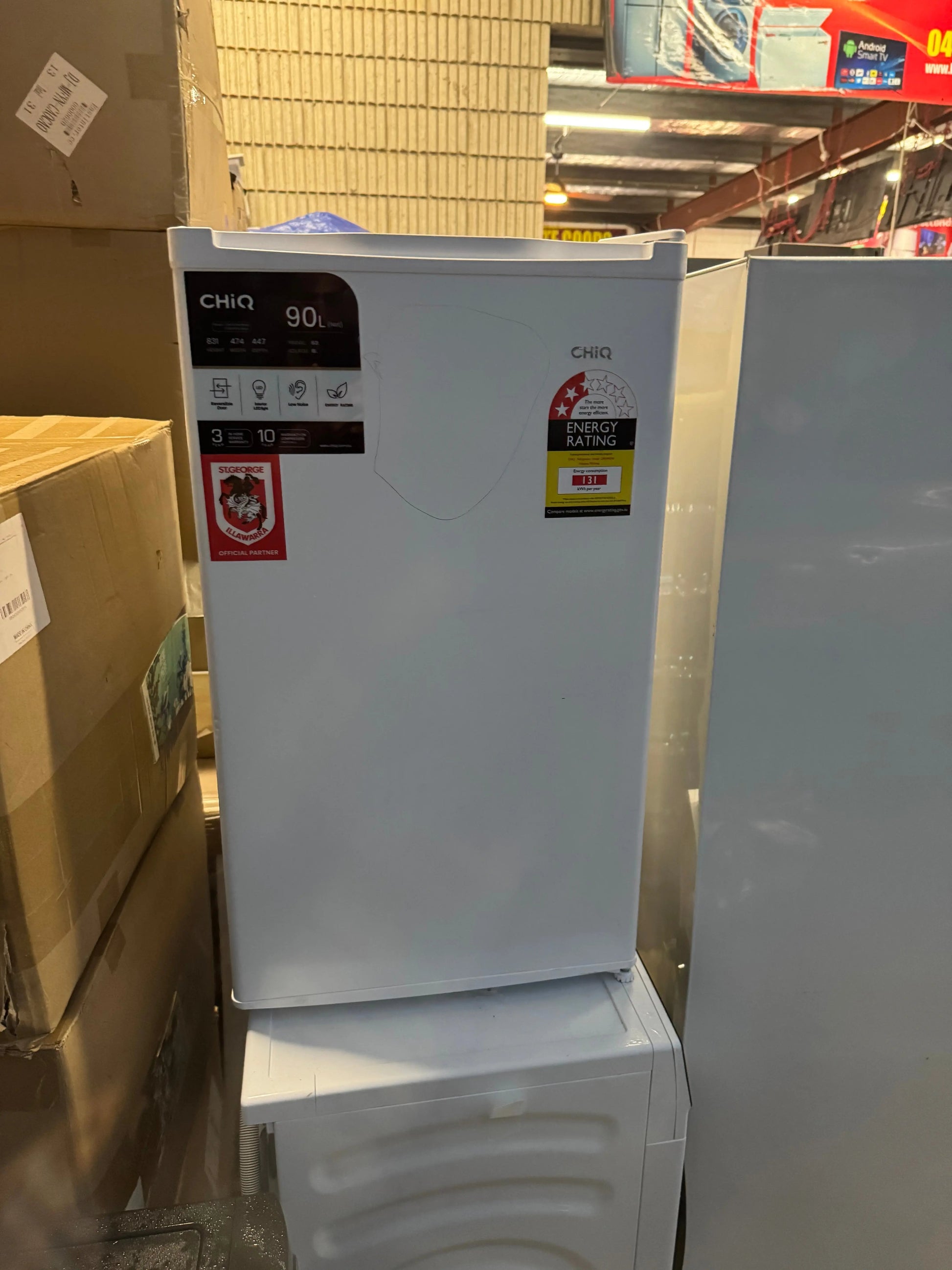 Refurbished CHIQ 90L Bar Fridge Freezer | SYDNEY