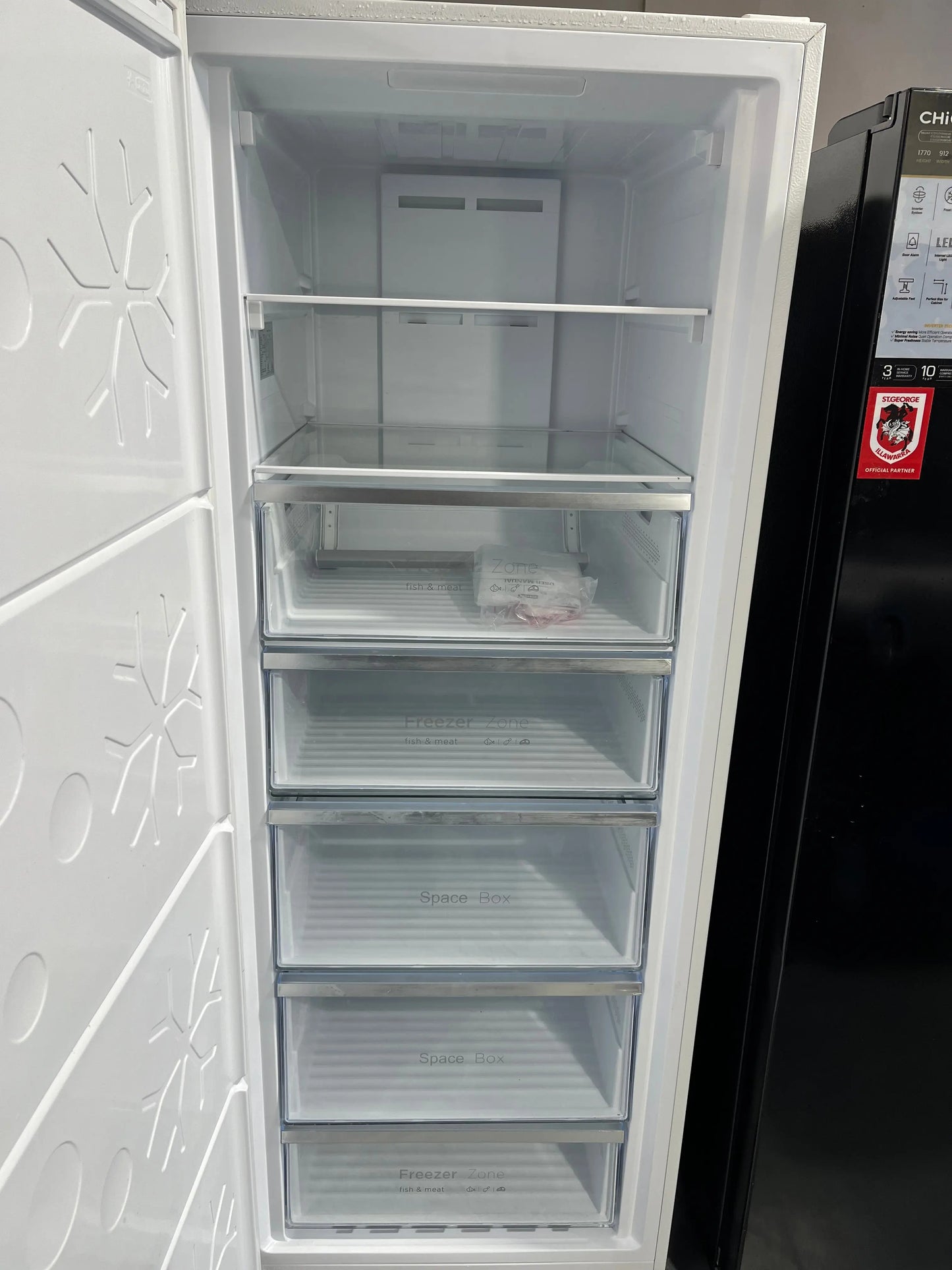 Refurbished CHiQ 380L Hybrid Upright Freezer or Fridge Frost Free | ALEXANDRIA