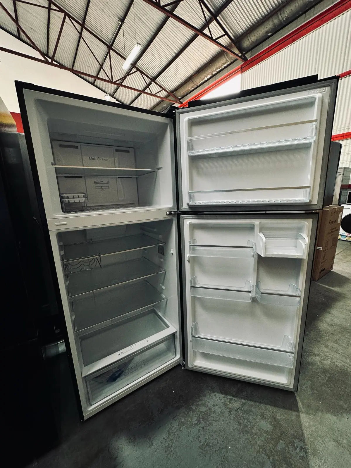 Refurbished CHiQ 410L Top Mount Fridge Freezer | ADELAIDE