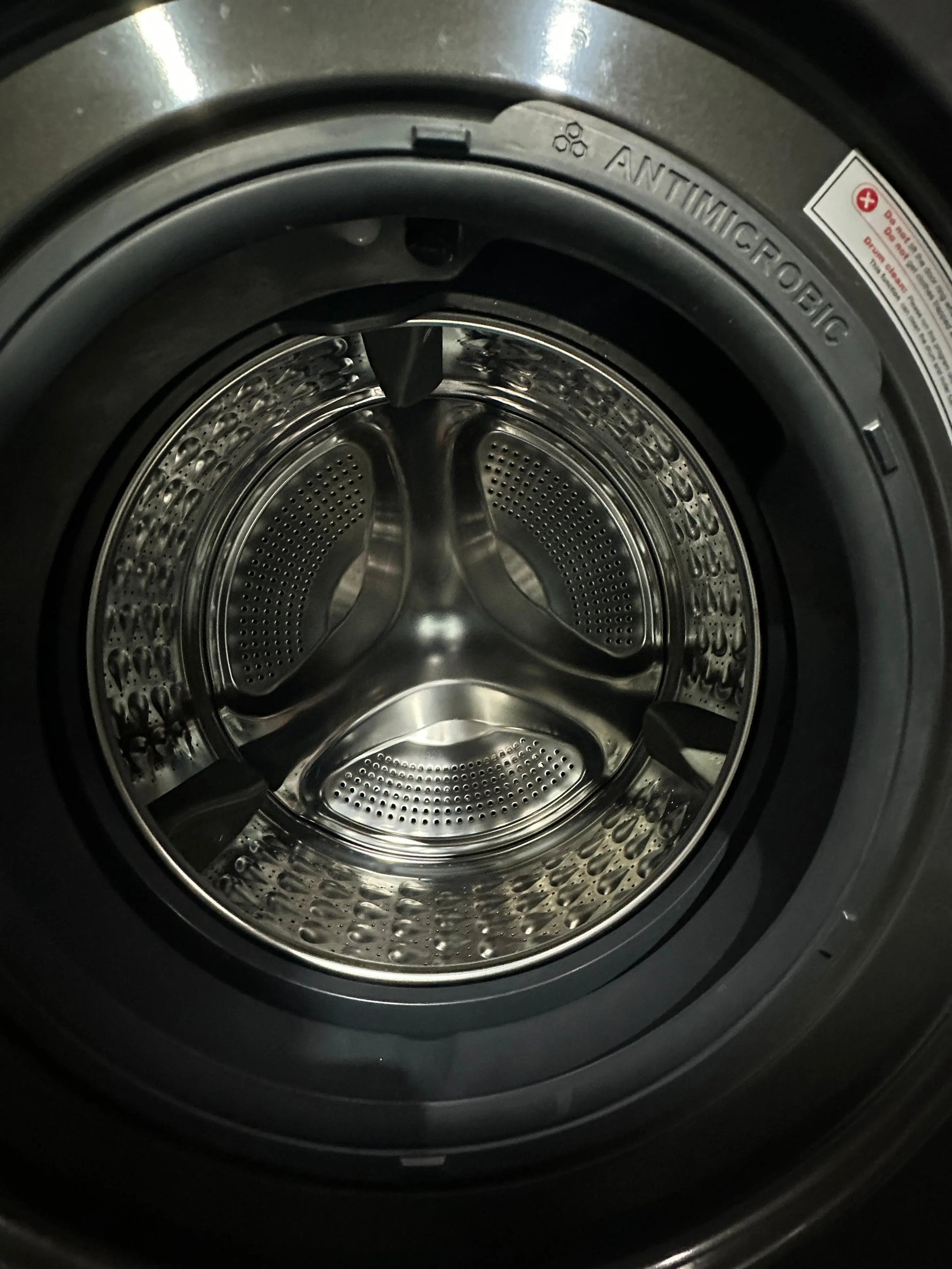 Refurbished CHiQ 8.5kg Front Load Washing Machine | ADELAIDE