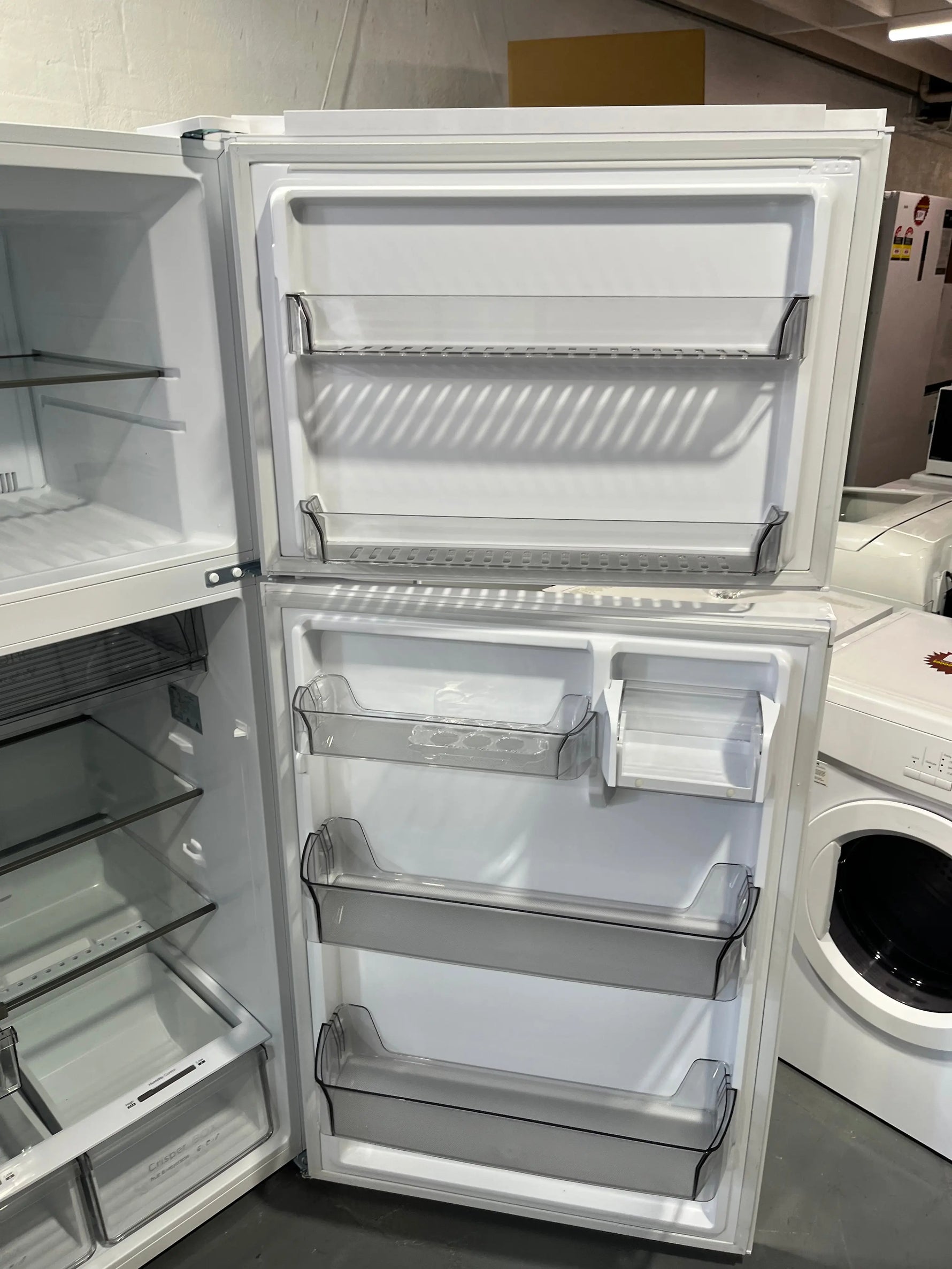 Refurbished CHiQ CTM515NW 515L Top Mount Fridge – Frost Free, Multi Air Flow, White | ALEXANDRIA