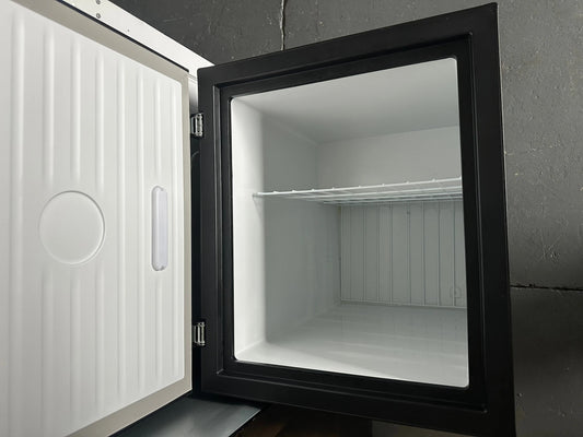 Refurbished Chiq 142 L chest freezer | BRISBANE