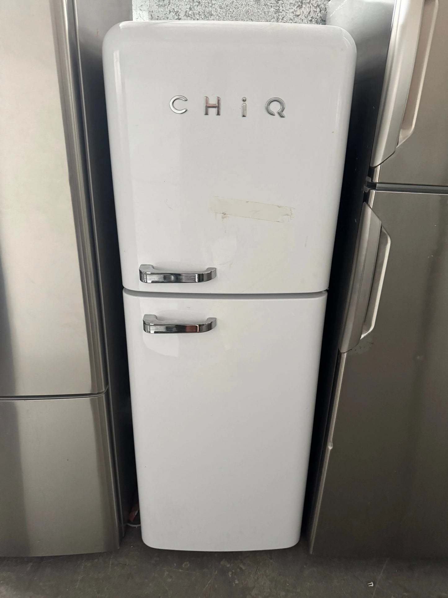 Refurbished Chiq 202 Litres Fridge Freezer | PERTH