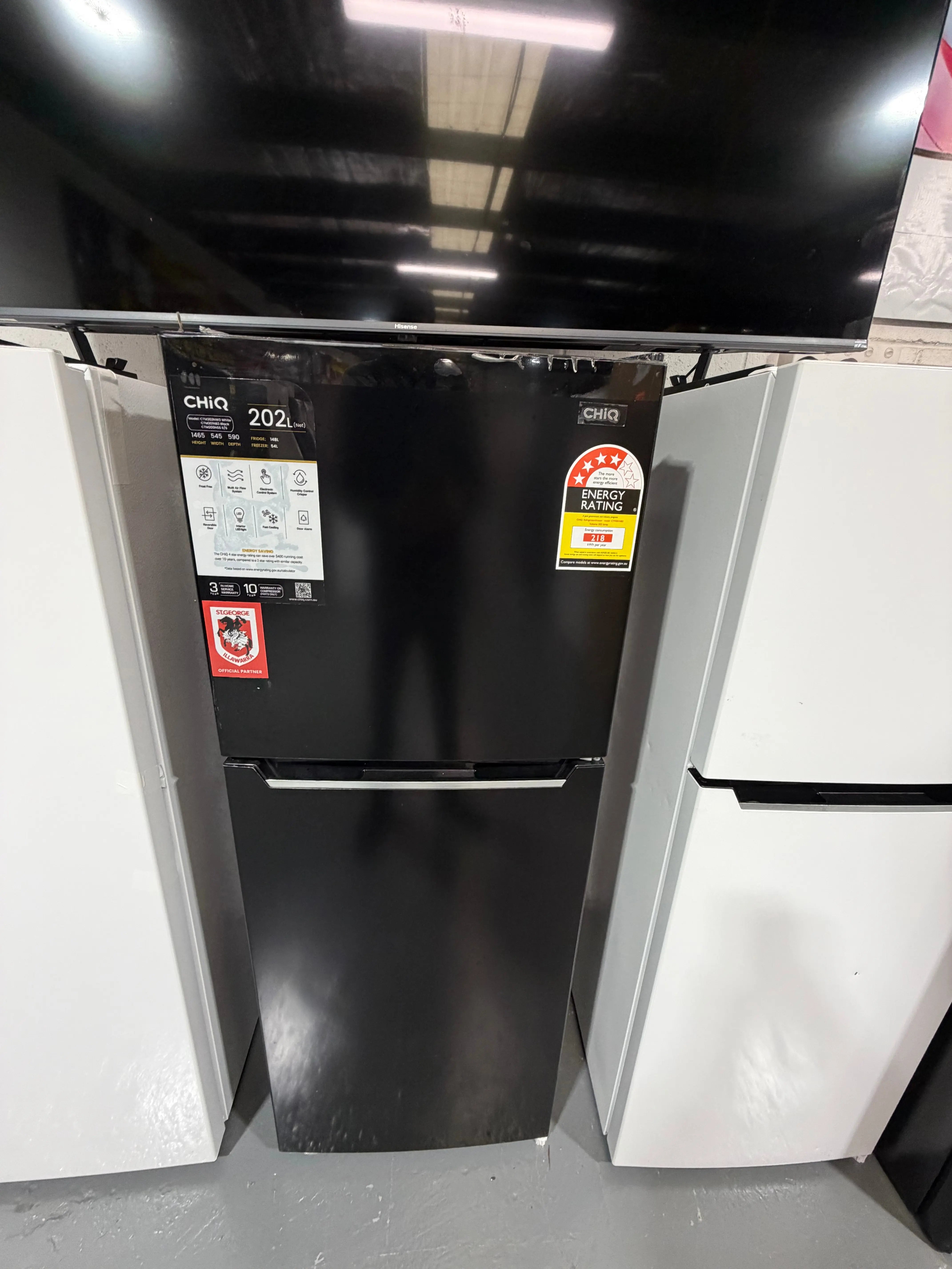 Refurbished Chiq 202 ltr Top mount fridge freezer