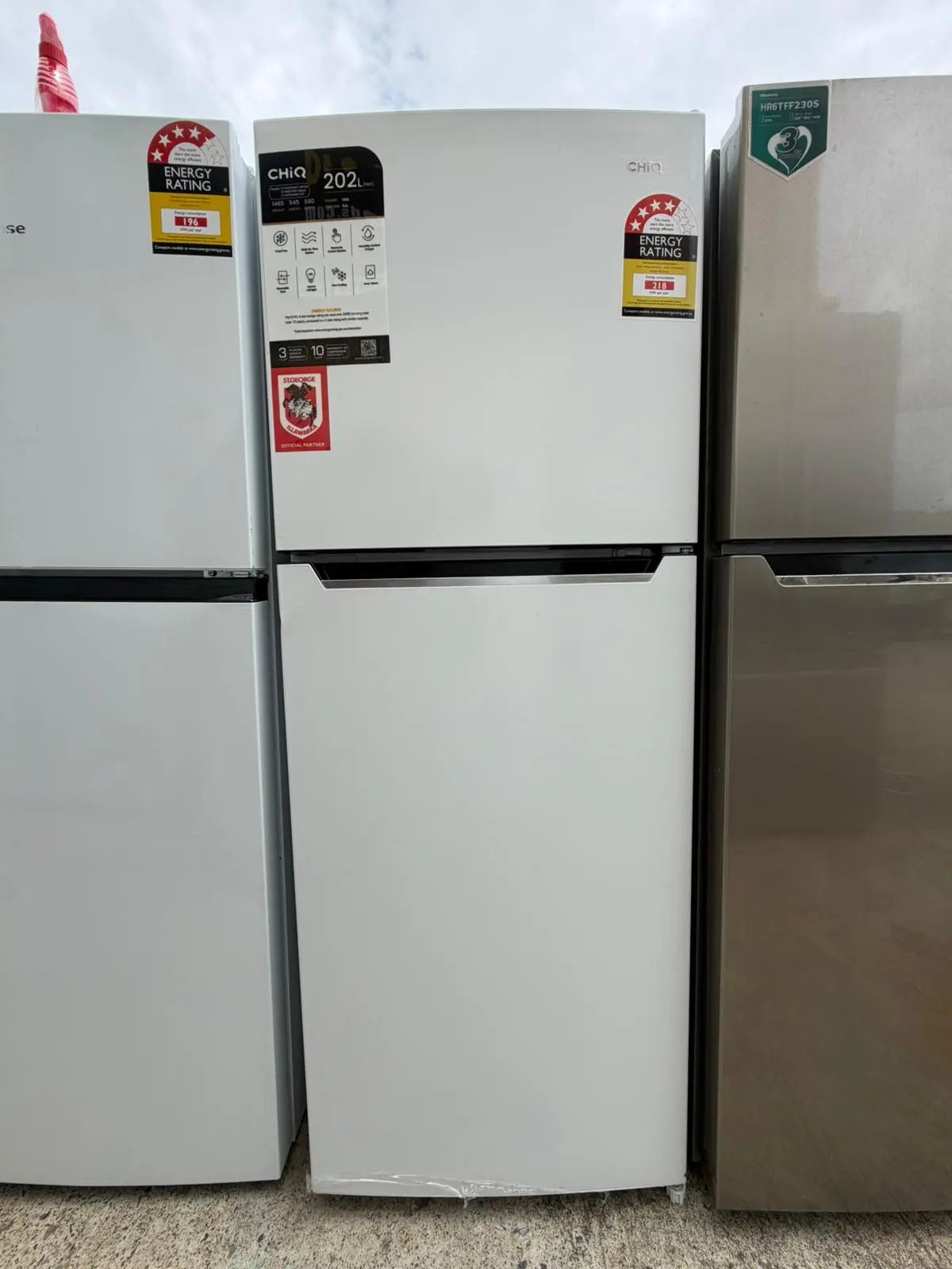 Refurbished Chiq 202L Top Mount Fridge Freezer – CTM202NW3 | BRISBANE