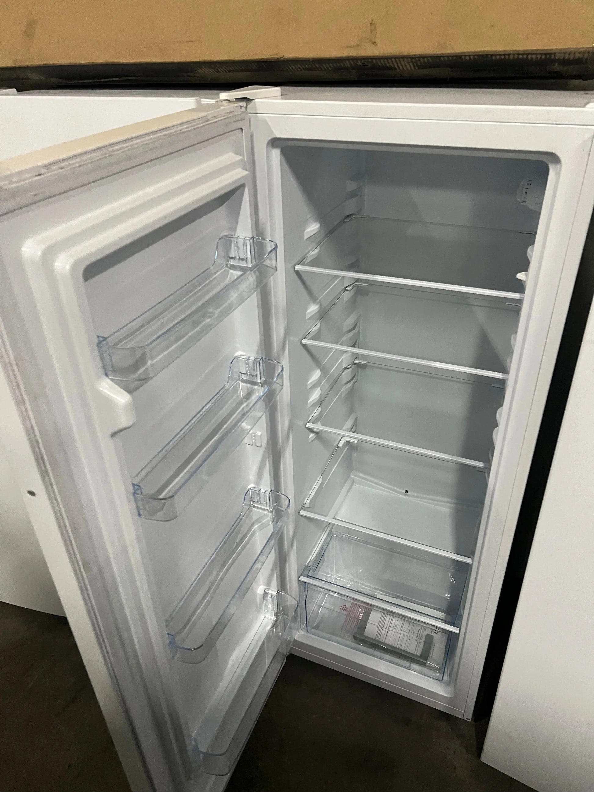 Refurbished Chiq 205L Upright Fridge | ADELAIDE