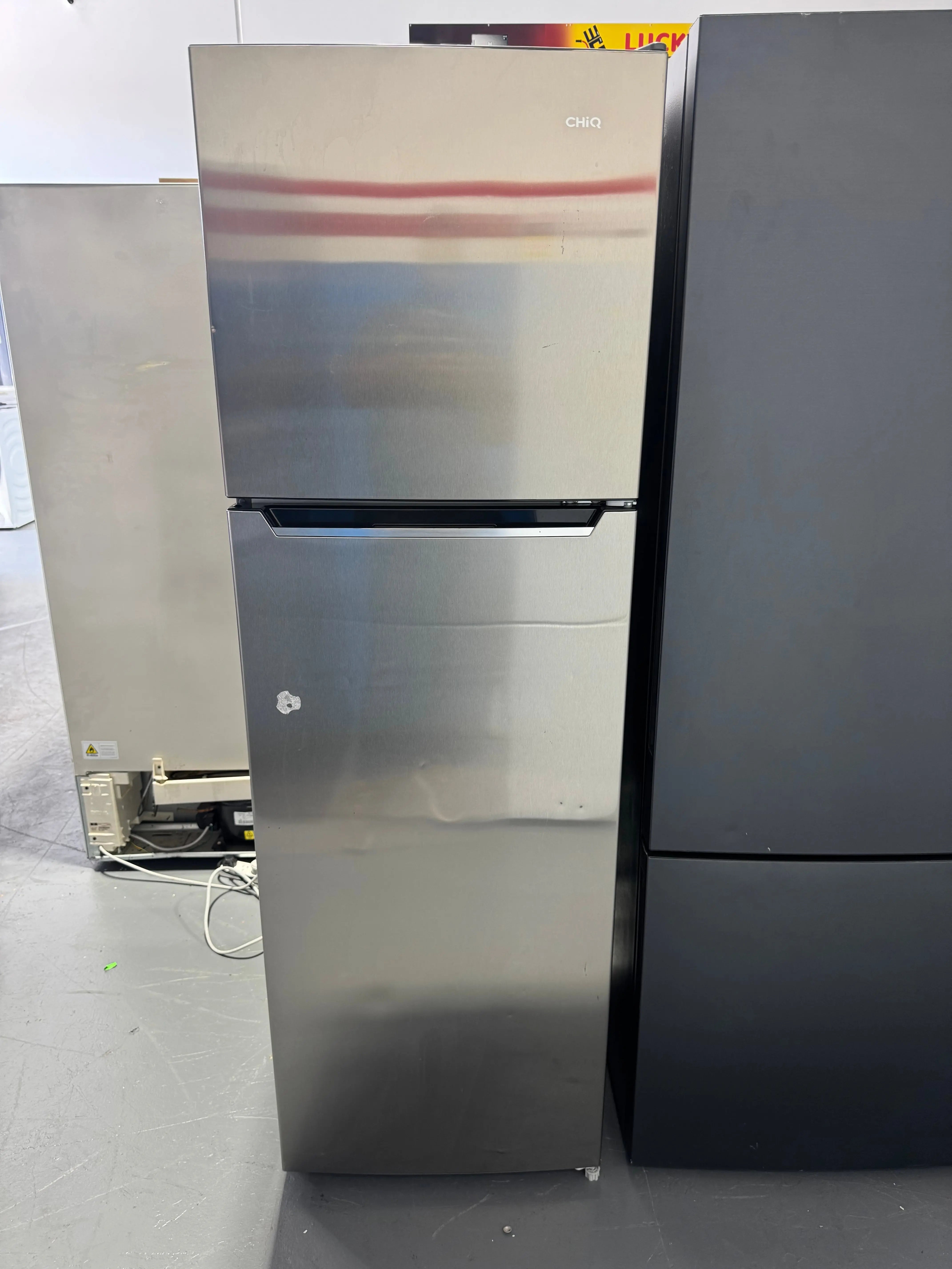 Refurbished Chiq 251 Litres fridge freezer | PERTH