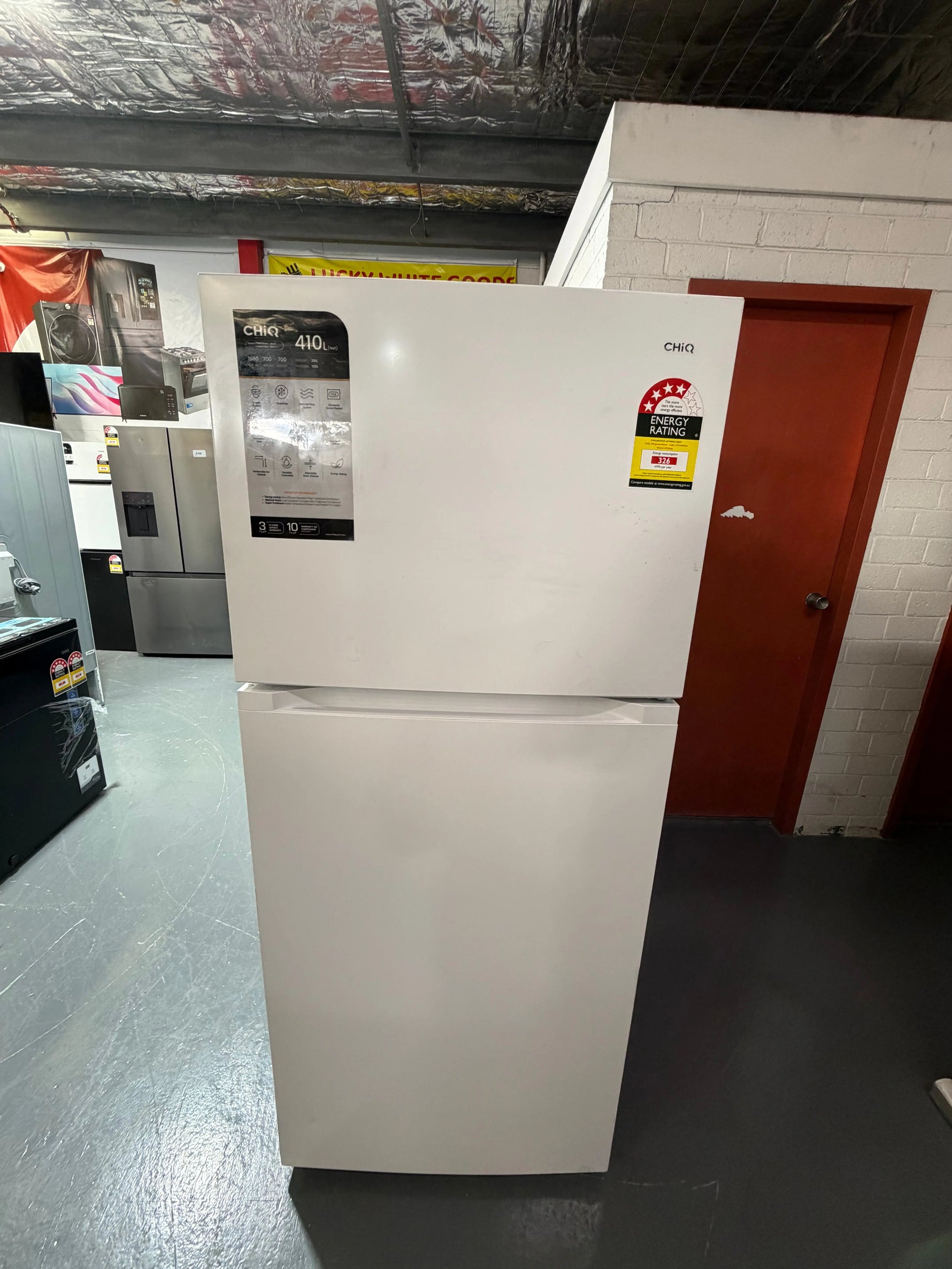 Refurbished Chiq 410 ltr Top mount fridge freezer