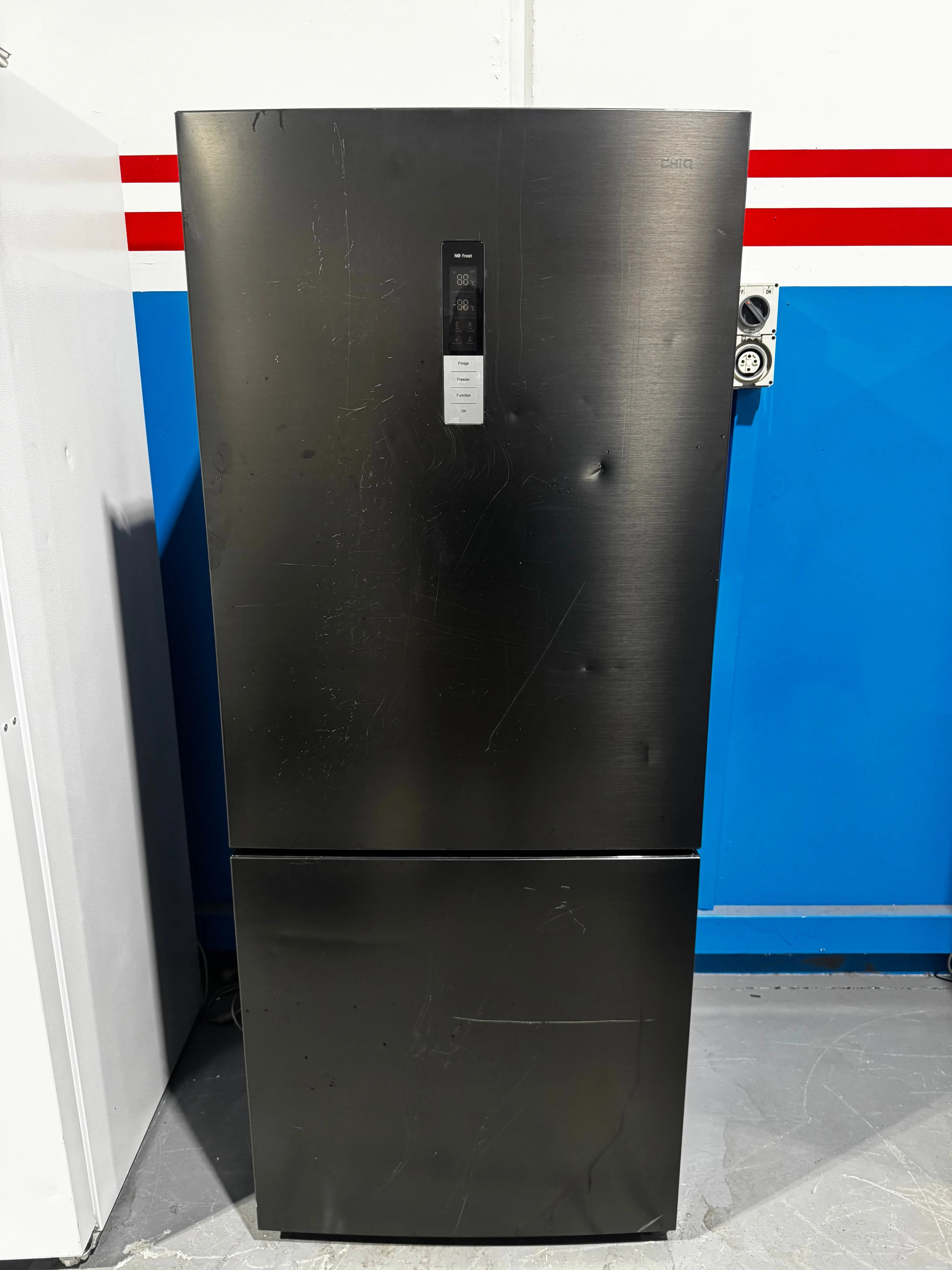 Refurbished Chiq 432 litres fridge freezer | PERTH