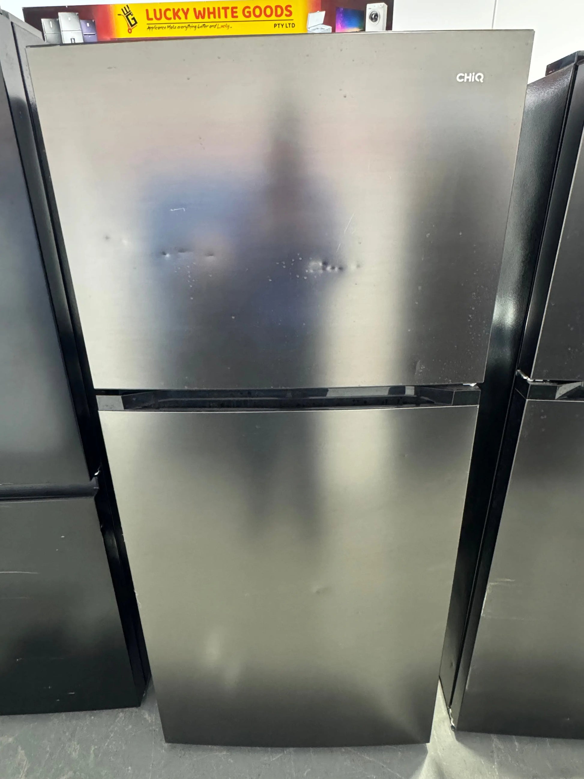 Refurbished Chiq 549L fridge freezer | PERTH