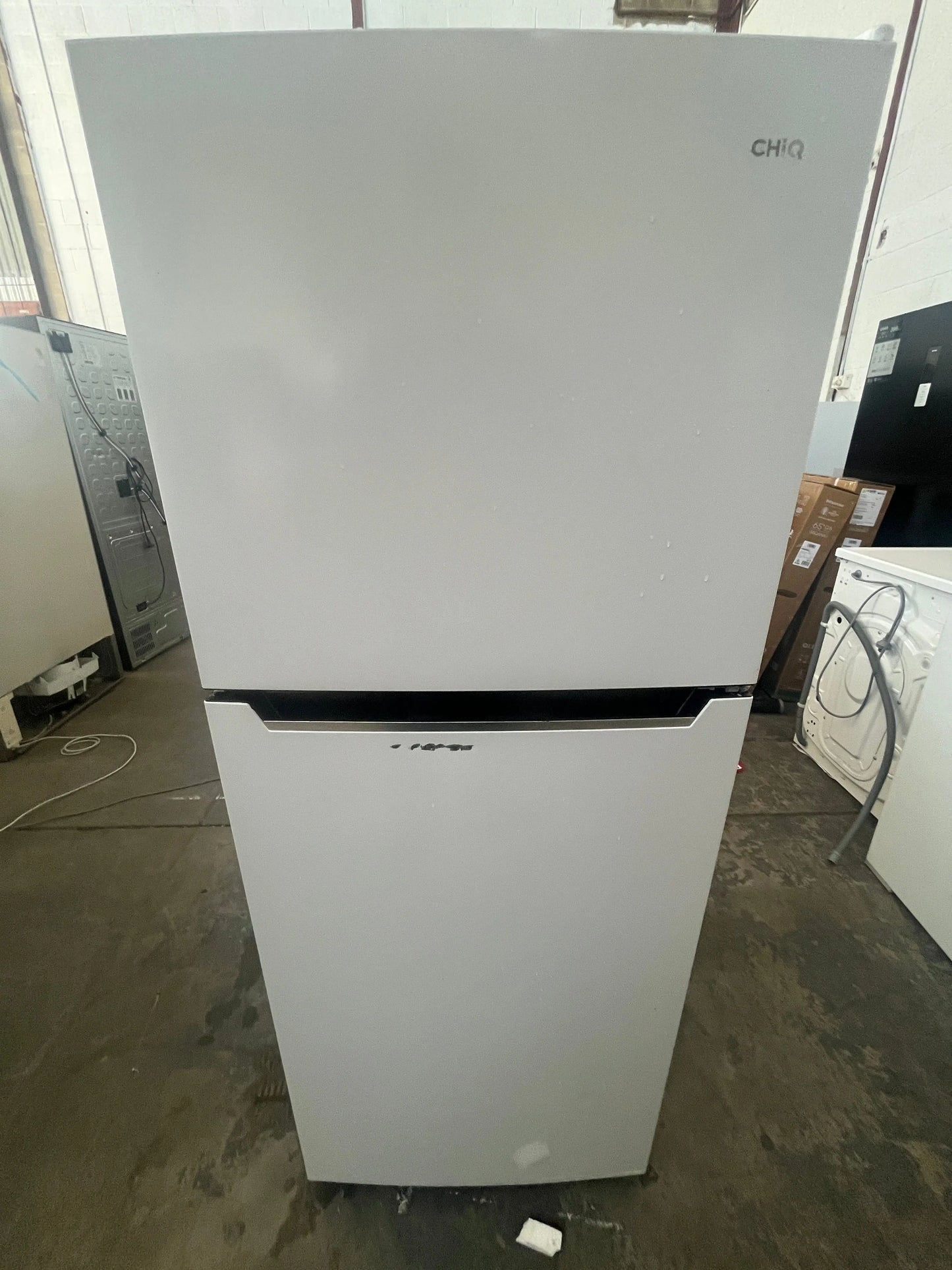 Refurbished Chiq fridge freezer CTM297NW3 capacity 297 | ADELAIDE