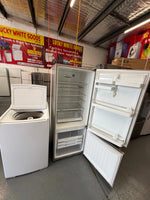 Refurbished Combo Fisher & Paykel 402 ltr bottom mount fridge freezer and Fisher And Paykel 8 kg top loader washer | ALEXANDRIA