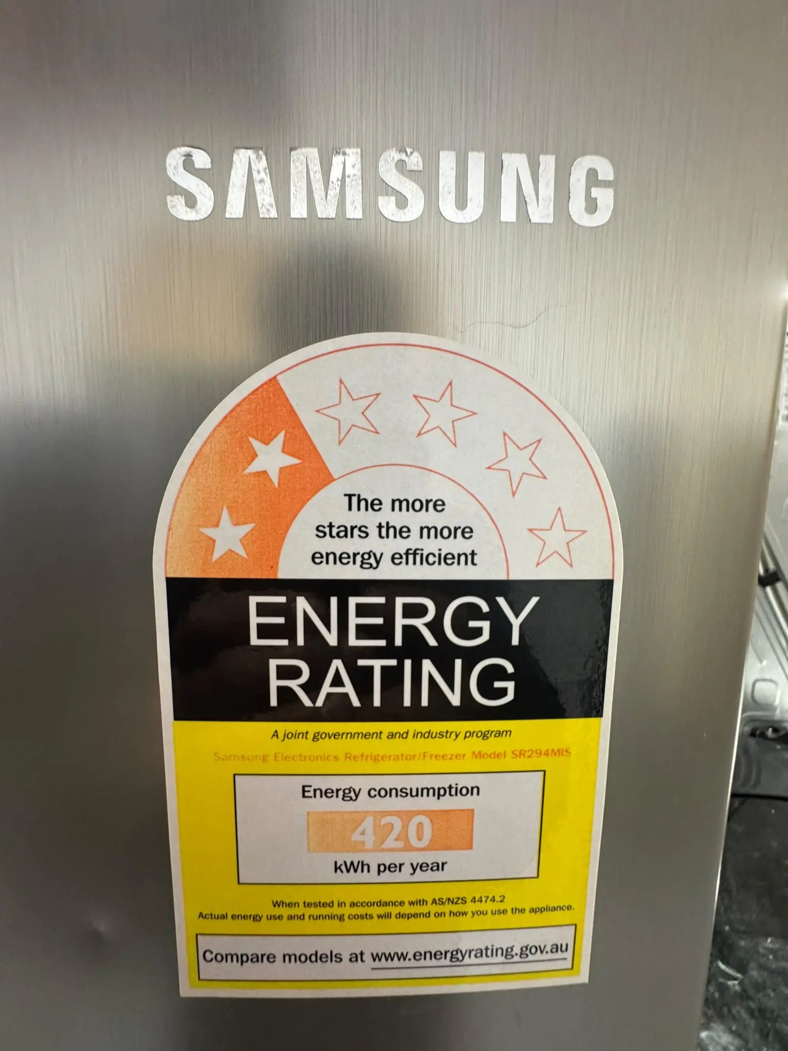 Refurbished Compact Samsung 294L Top Mount Fridge Freezer | PERTH