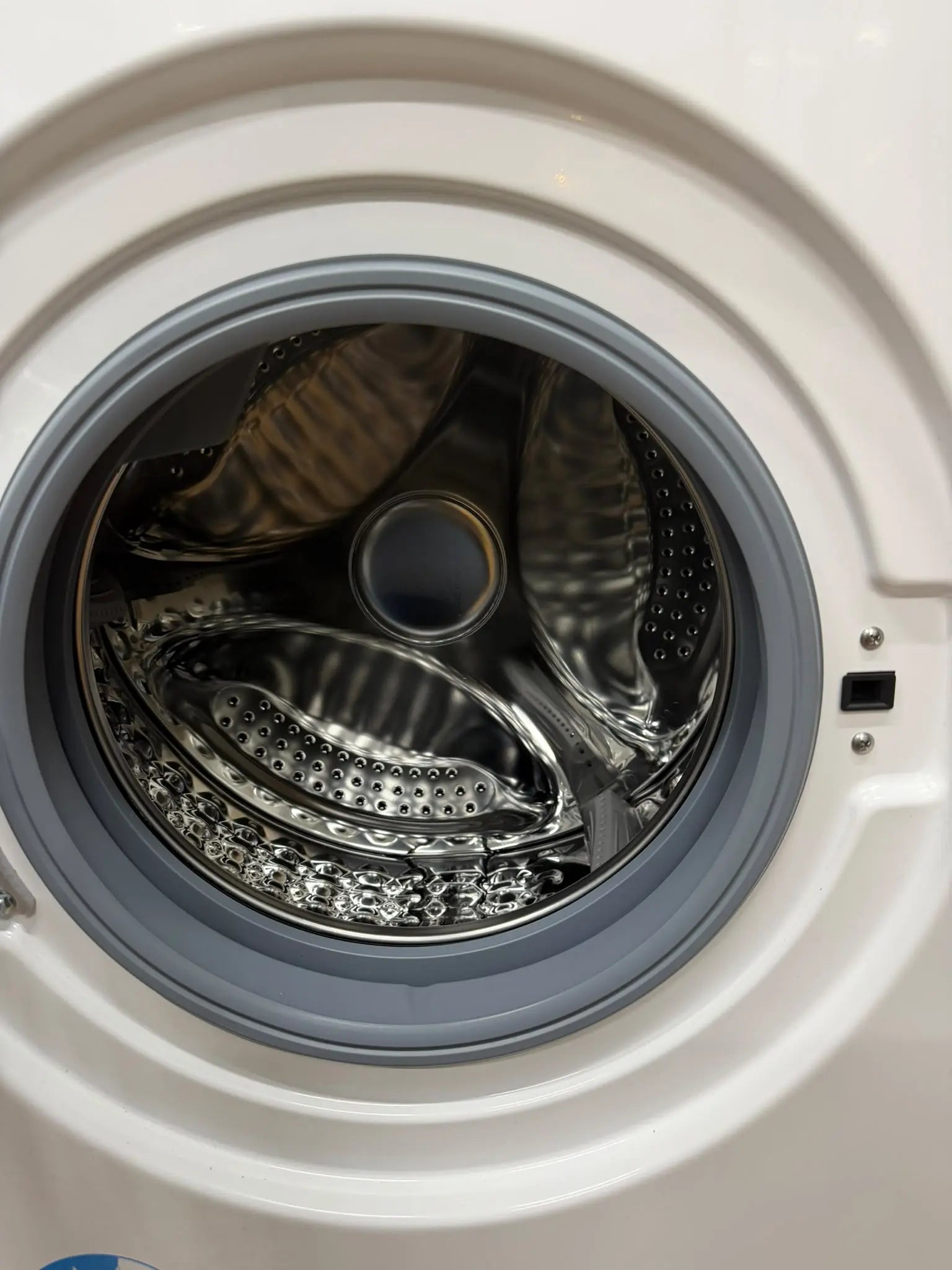 Refurbished Dishwasher & Factory Seconds Washing Machine Combo | RESERVOIR
