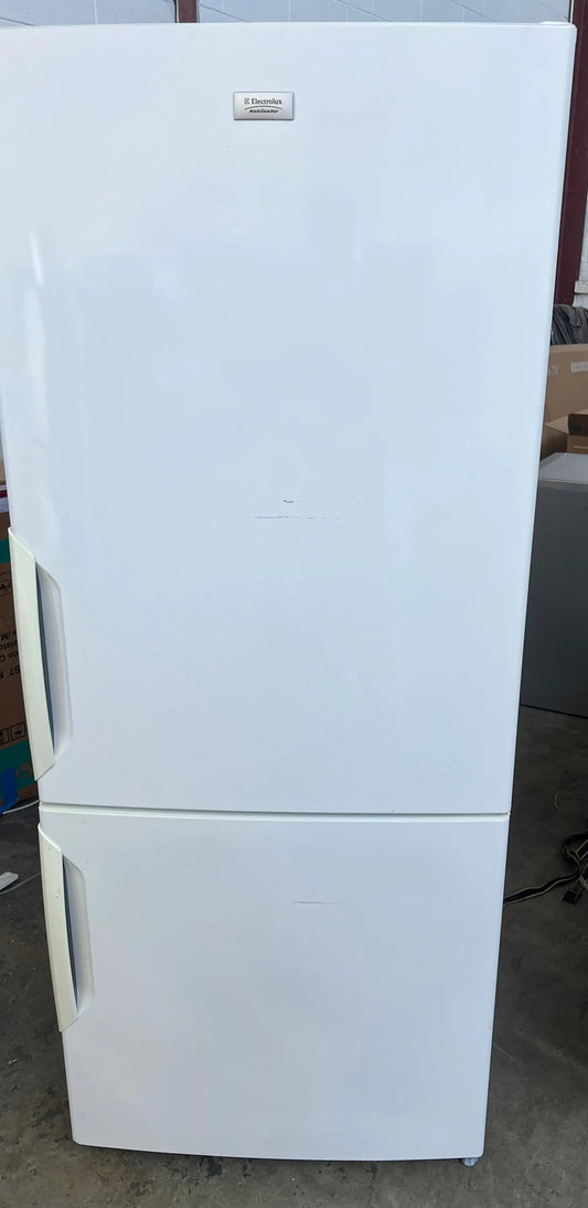 Refurbished Electrolux 390 litres fridge freezer | ADELAIDE