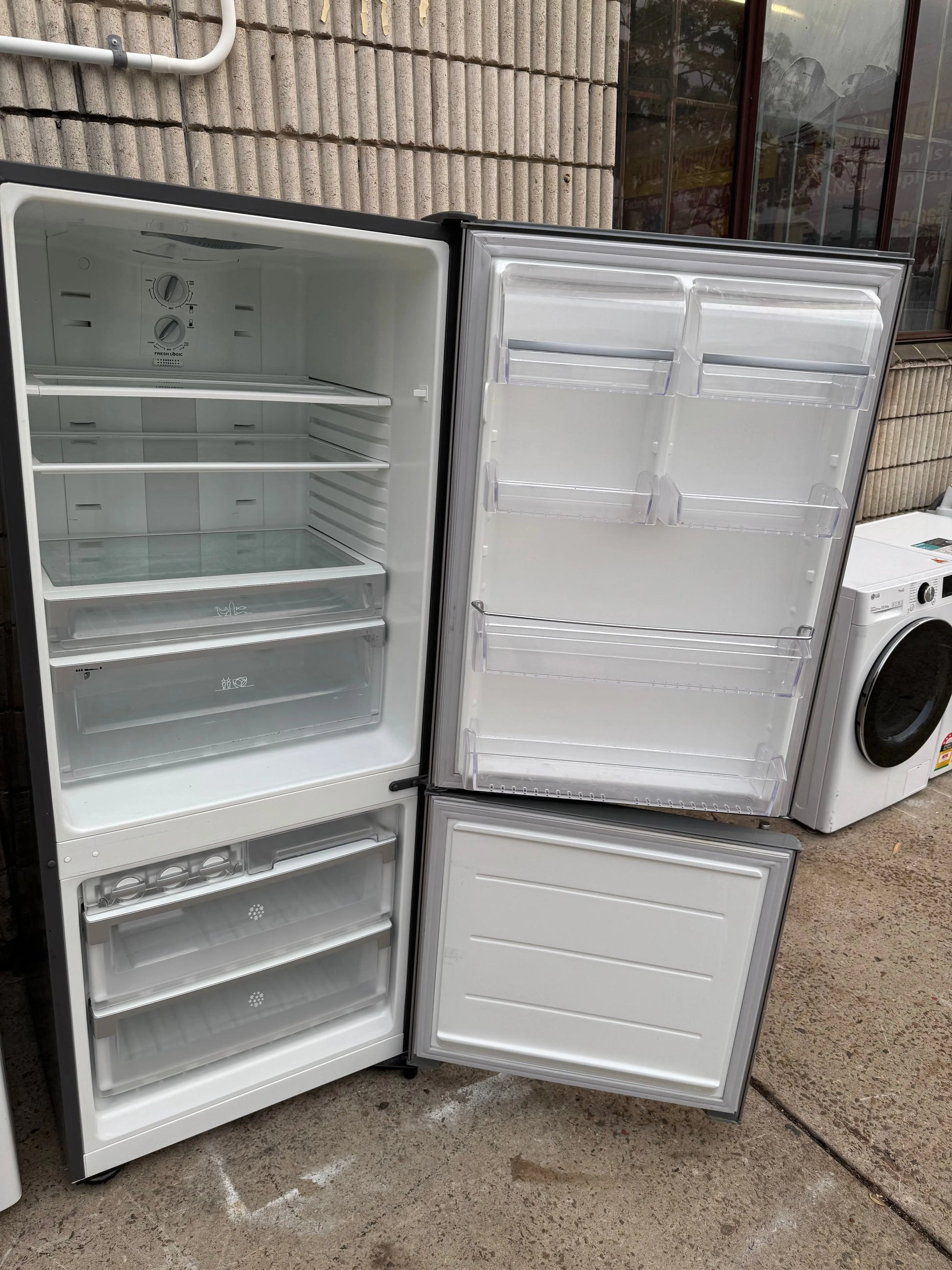 Refurbished Electrolux 430 ltr fridge freezer | SYDNEY