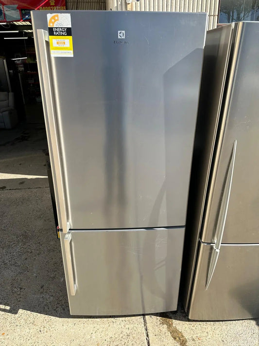 Refurbished Electrolux 430L Fridge Freezer | SYDNEY