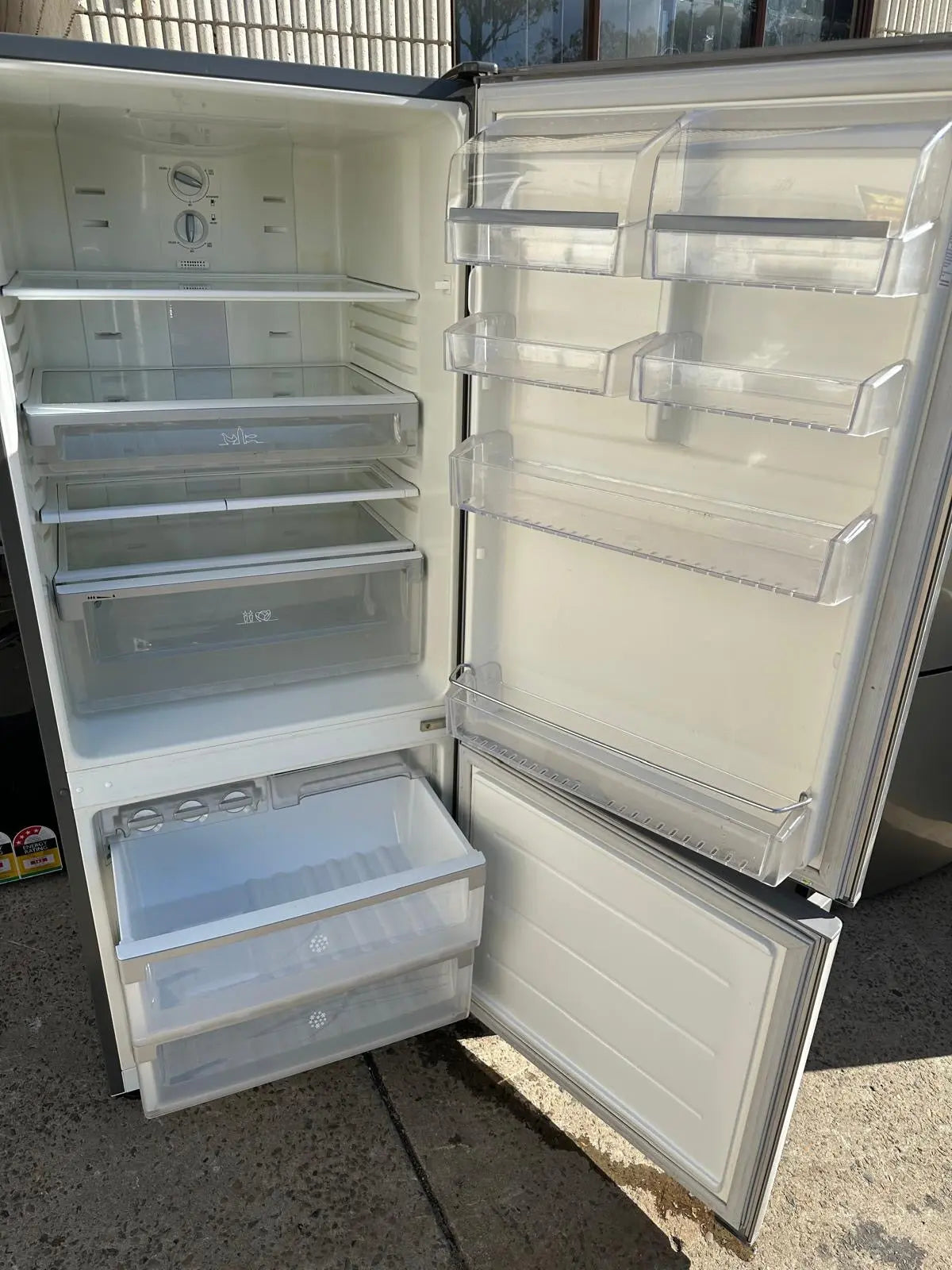 Refurbished Electrolux 430L Fridge Freezer | SYDNEY