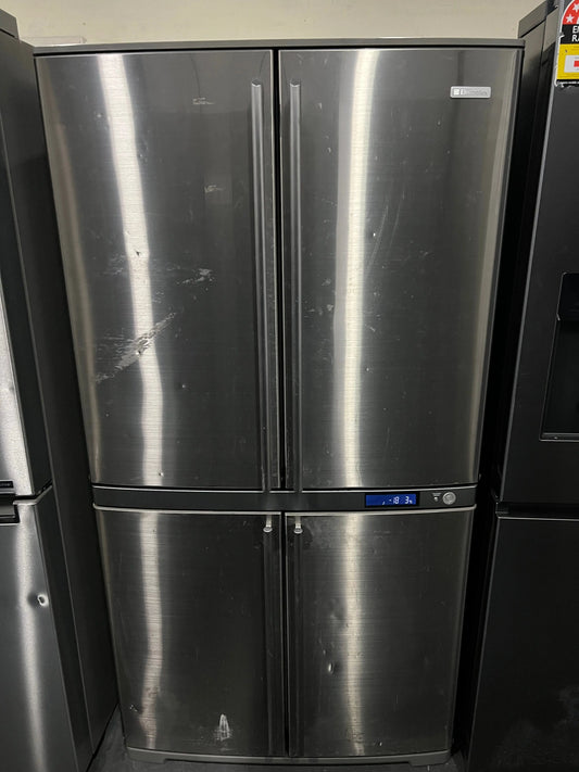 Refurbished Electrolux 602L French Door Fridge Freezer | ADELAIDE