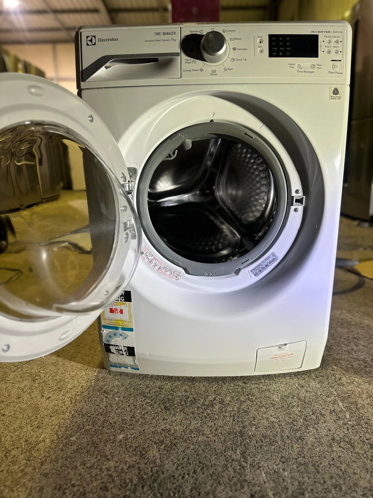 Refurbished Electrolux 7 KGS washing machine | BRISBANE