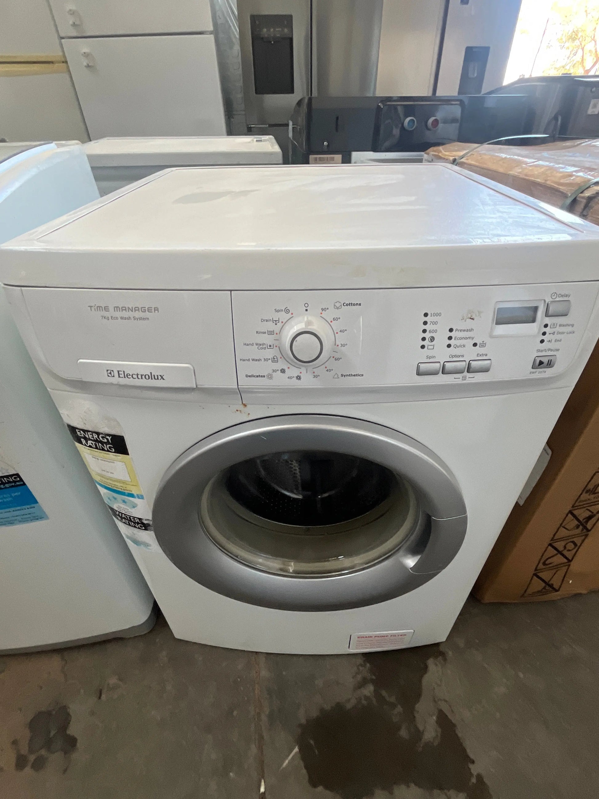 Refurbished Electrolux 7 kg front loader washer | ADELAIDE