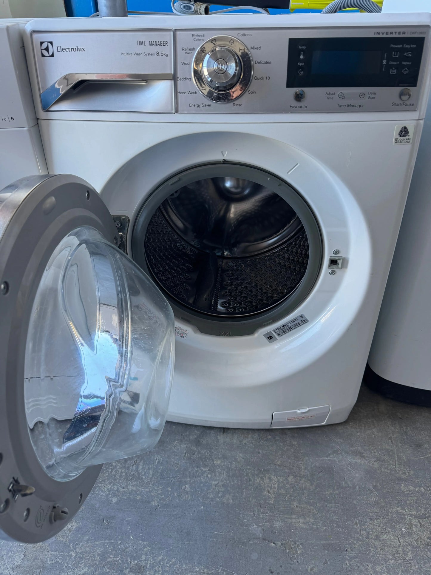 Refurbished Electrolux 8.5 Kgs washing machine | PERTH