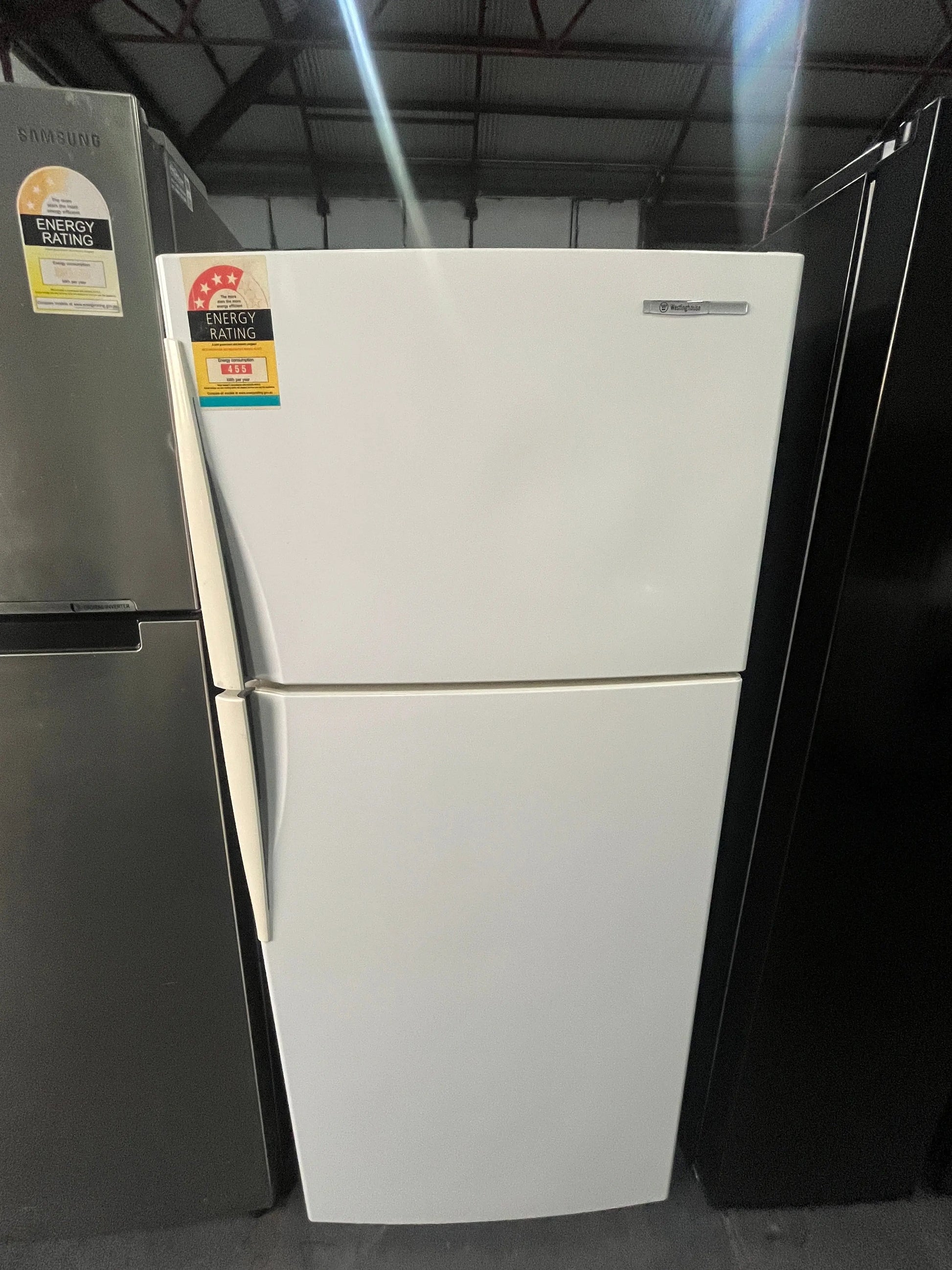 Refurbished Electrolux RJ422V-R 416L Fridge Freezer | ADELAIDE