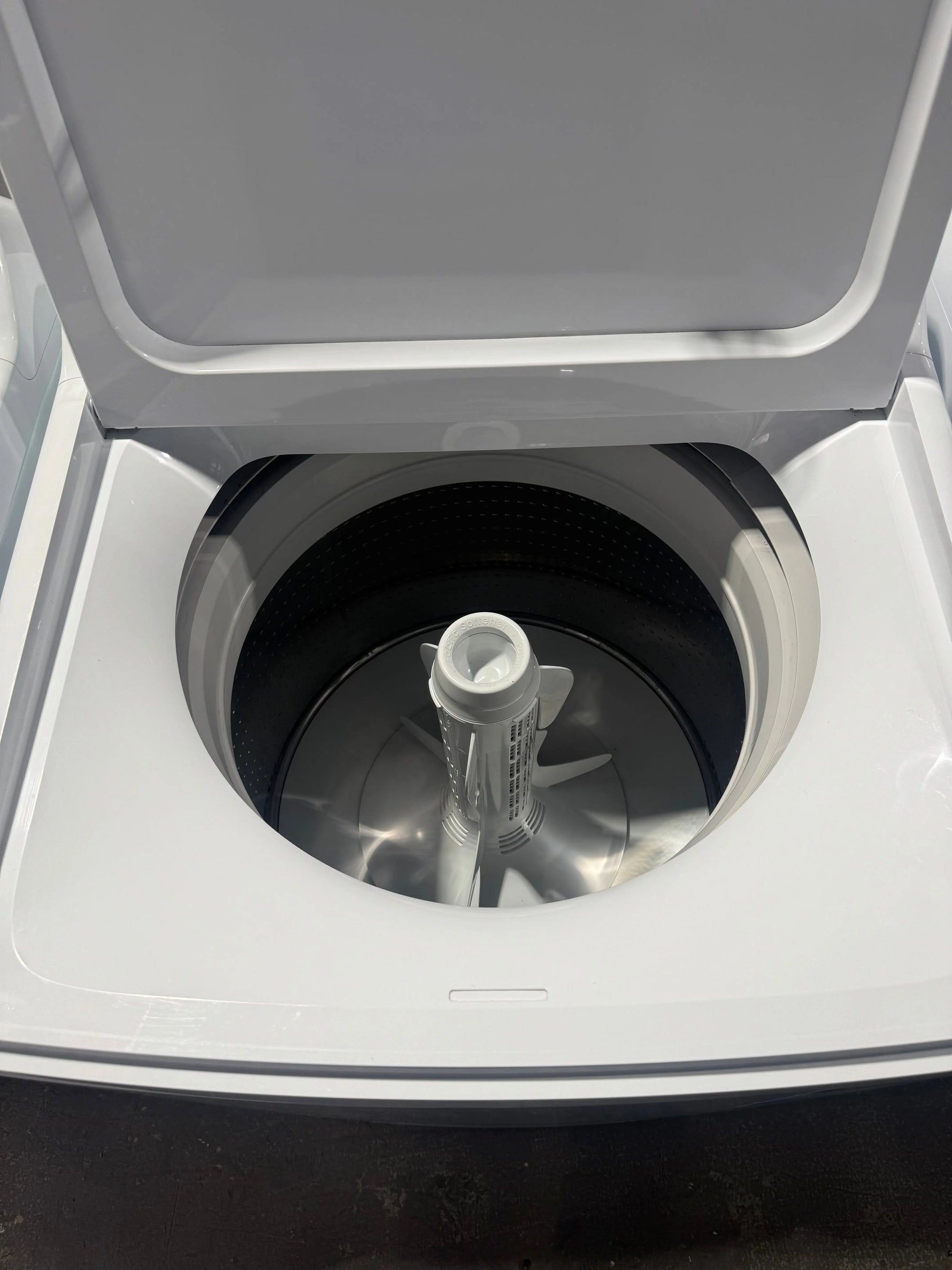 Refurbished Fisher & Paykel 10Kgs washing machine | PERTH