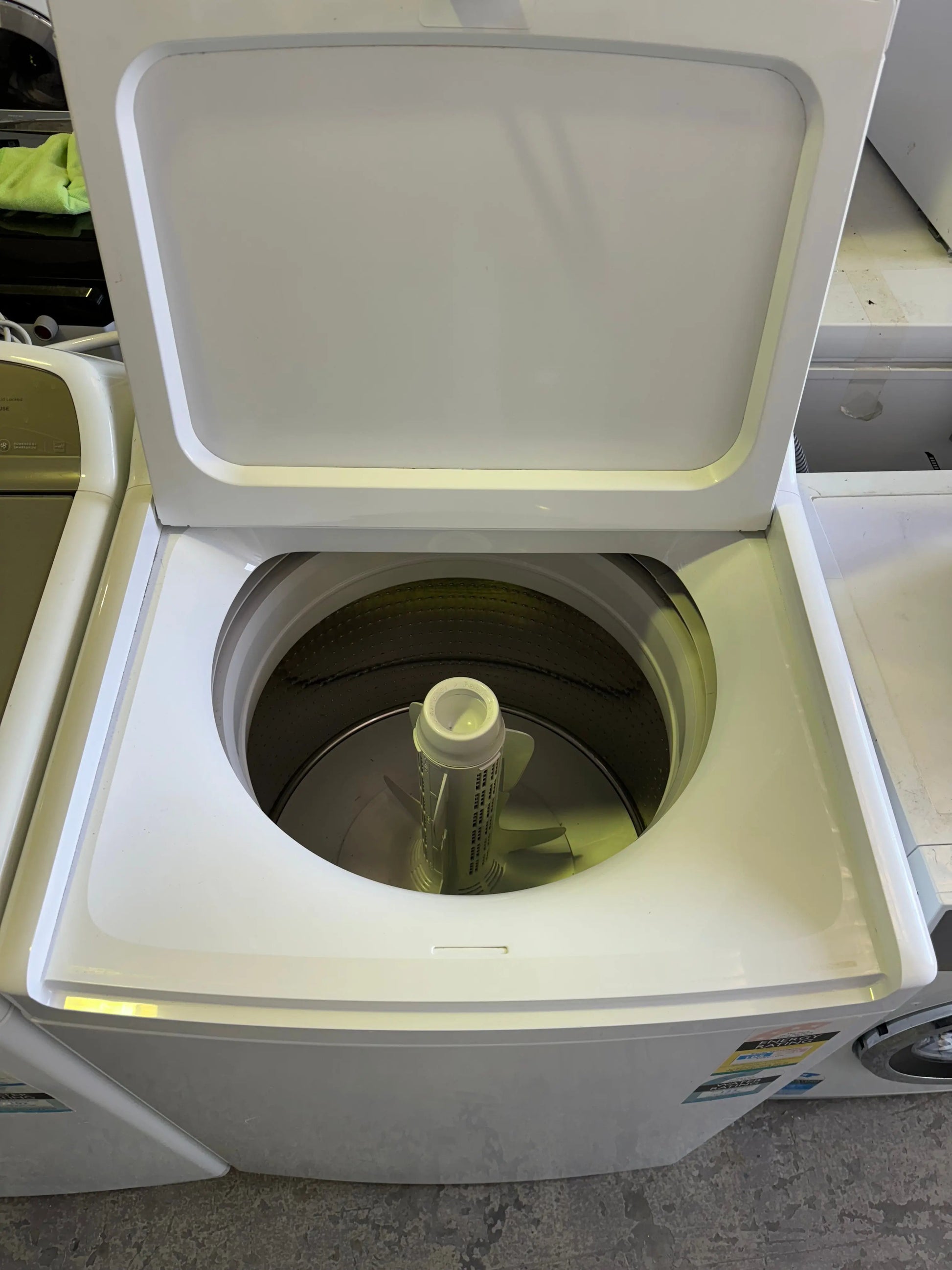 Refurbished Fisher & Paykel 10kg Washer | PERTH