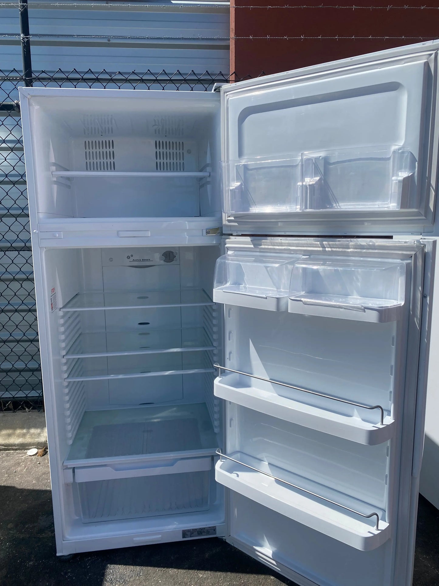 Refurbished Fisher & Paykel 380L Fridge Freezer | PERTH